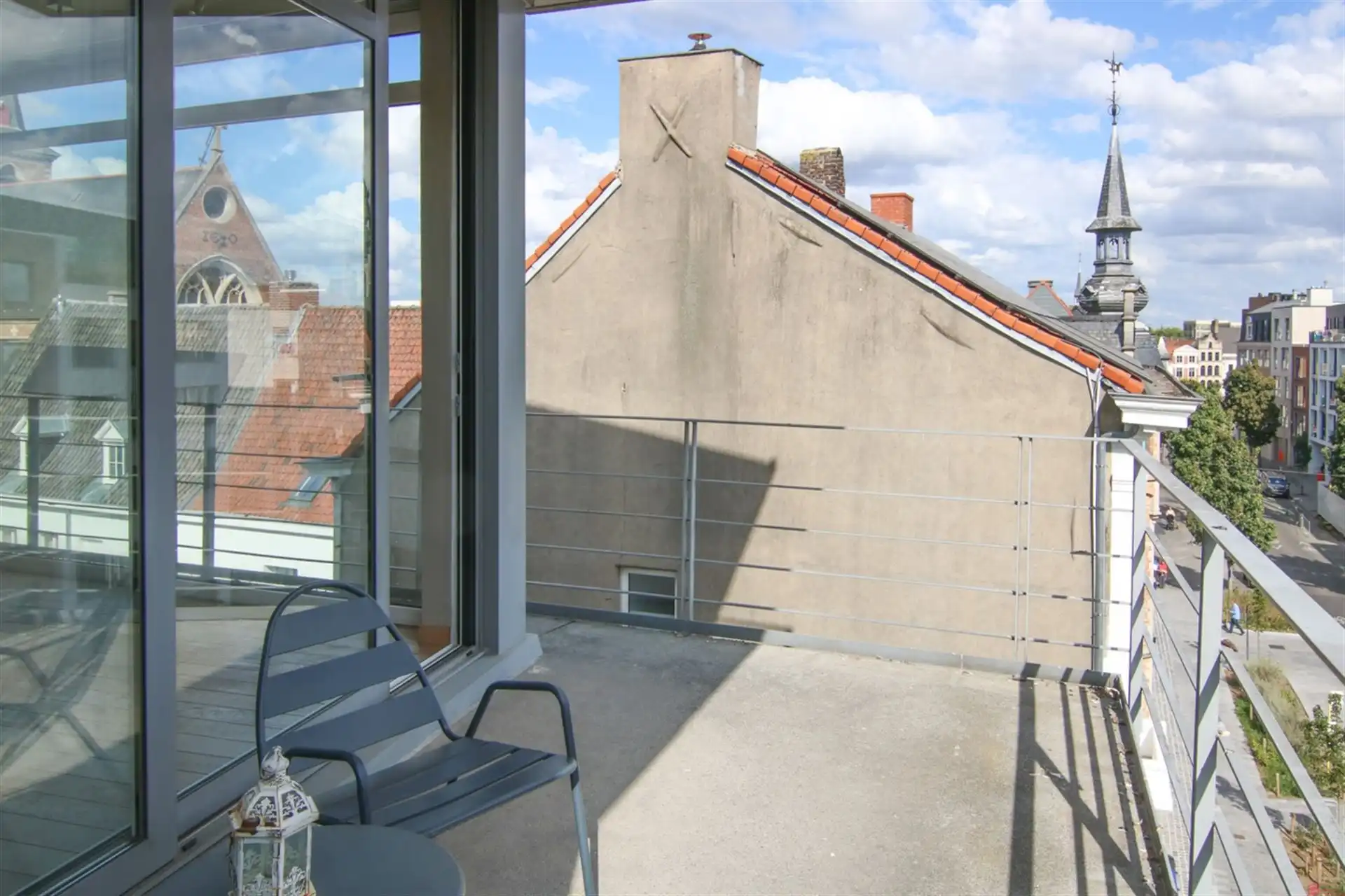 Stijlvol en ruim appartement  foto 16