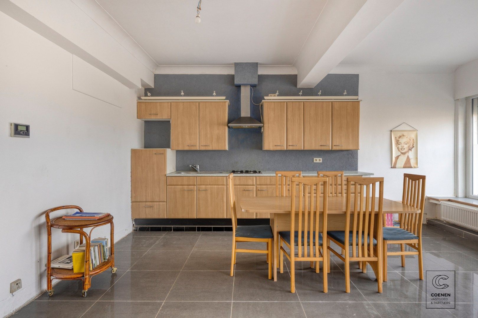 Handelshuis van 220 m², drie slaapkamers en veel potentieel! foto 5