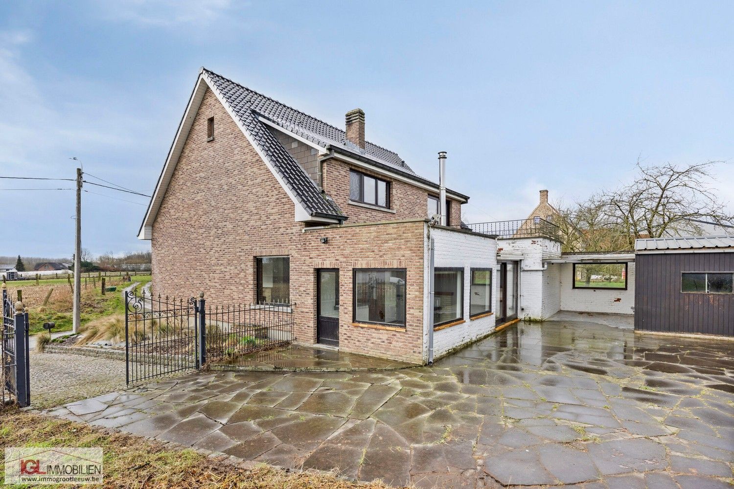 IGL stelt voor: een charmante villa met ruime tuin te koop in Lennik foto 2