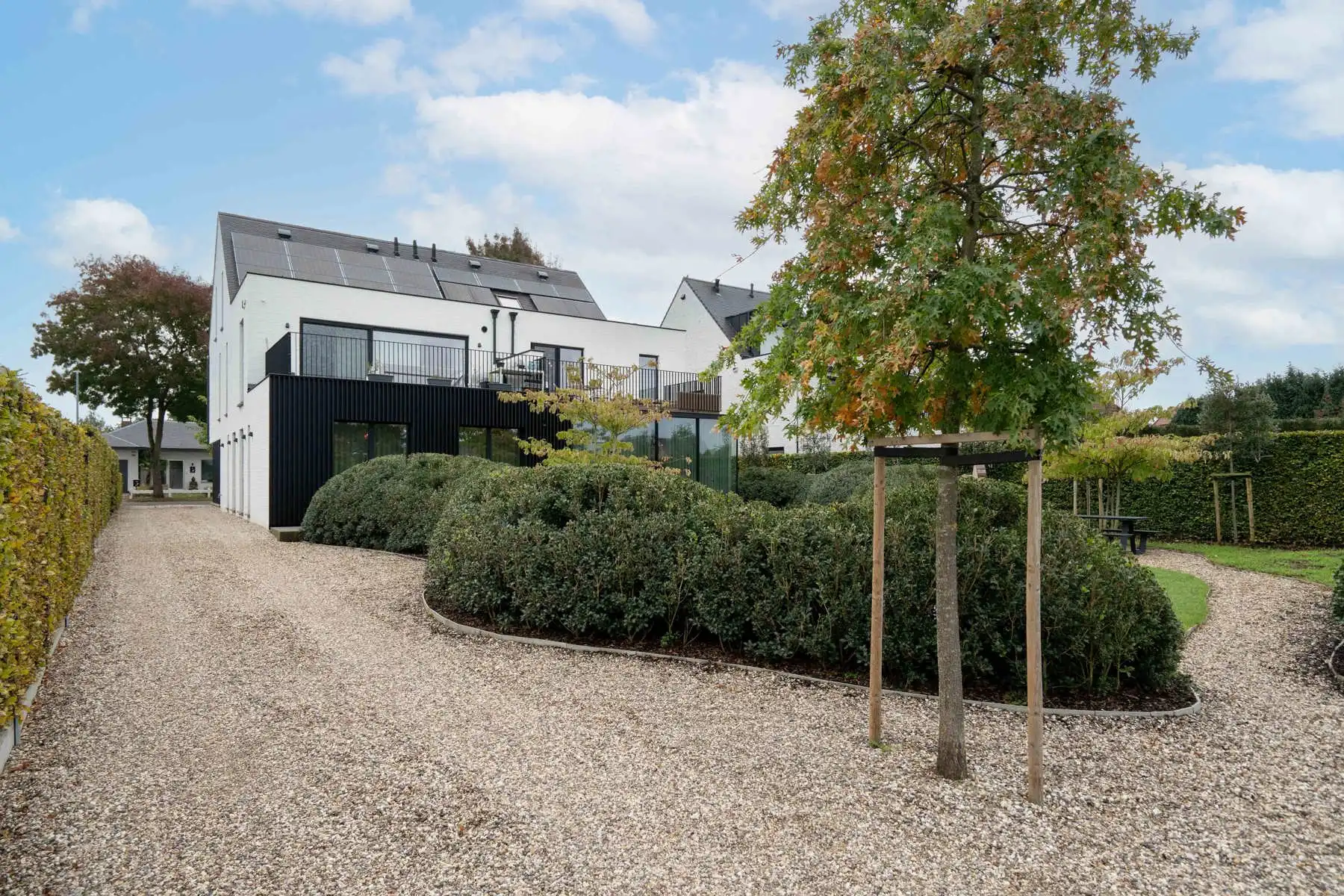 Recent duplex met 2 slpk en eigen inkom foto 4