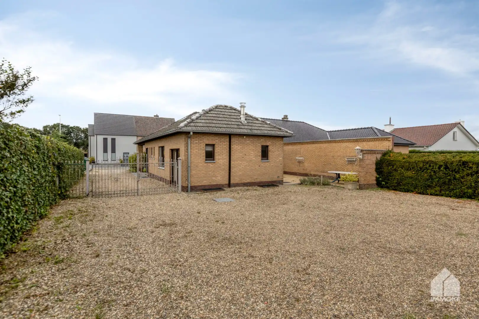 Te renoveren, gelijkvloerse woning op 13a 60ca met 2 slpk en garage. foto 29