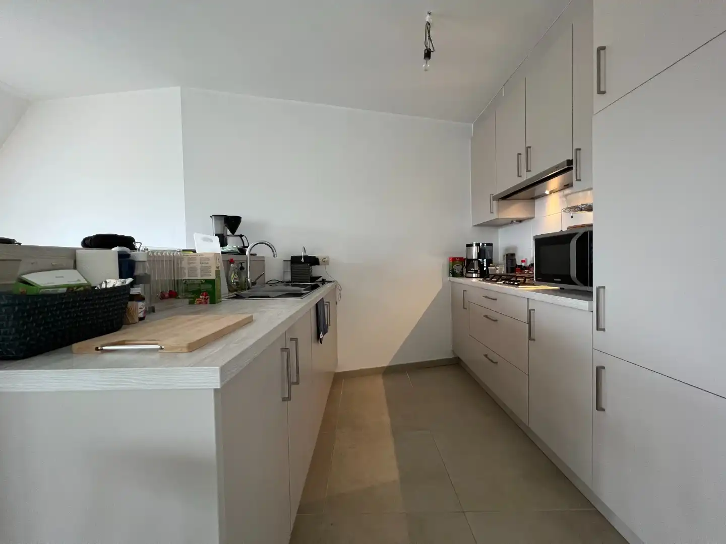 Recent 1-slaapkamer appartement met garage te Merendreedorp foto 8