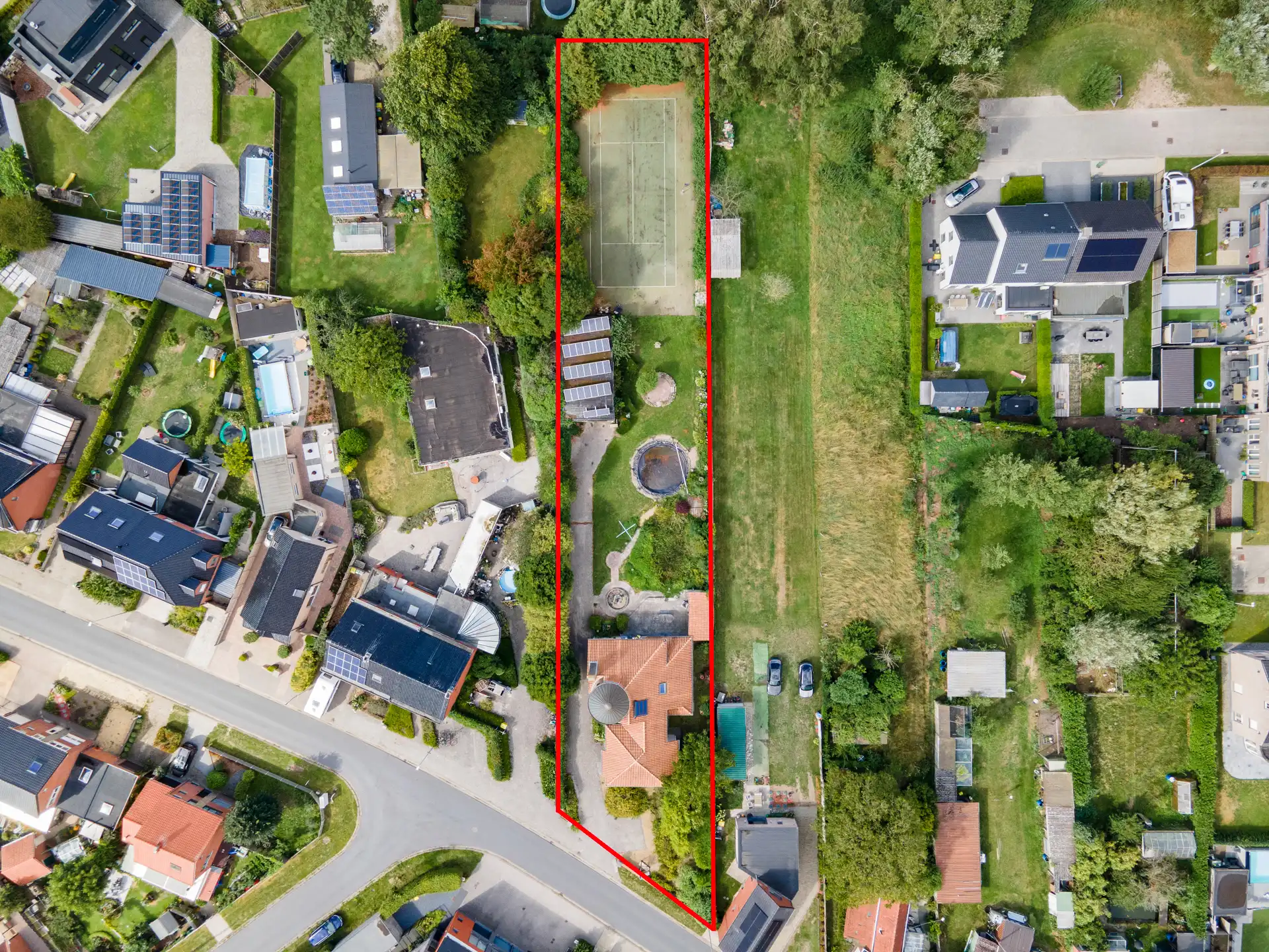 Gezinswoning met kantoor en prachtige tuin te Vosselaar.  foto 17