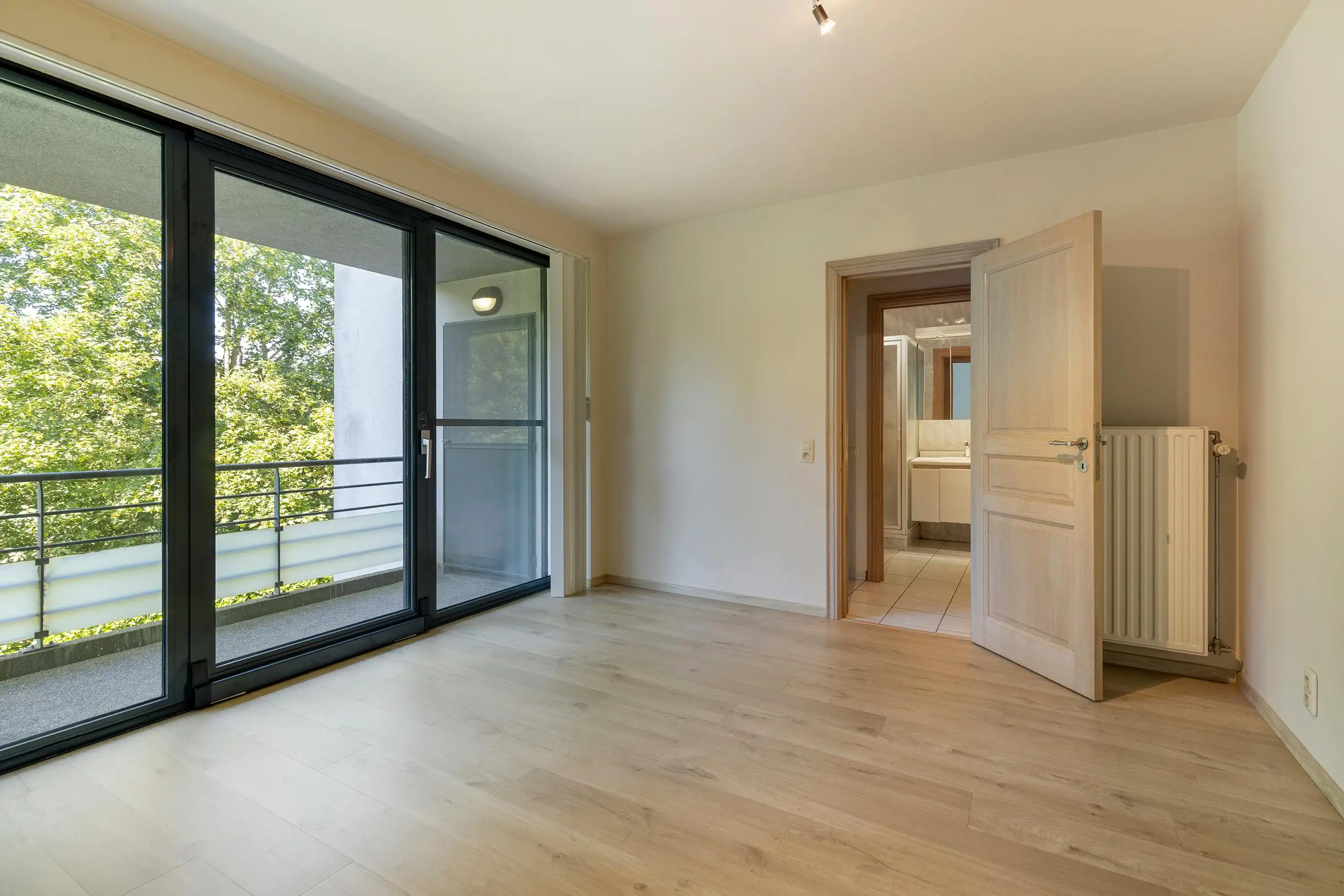 Appartement met 2 slaapkamers, 2 terrassen te Sint-Kruis foto 8