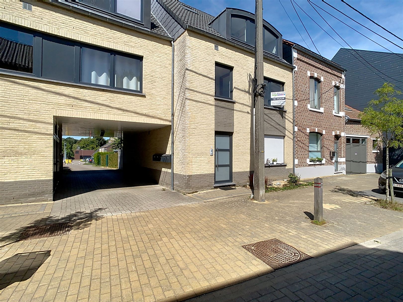 Ruim duplex app met terras, 3 slpks, parkeerplaats foto 31