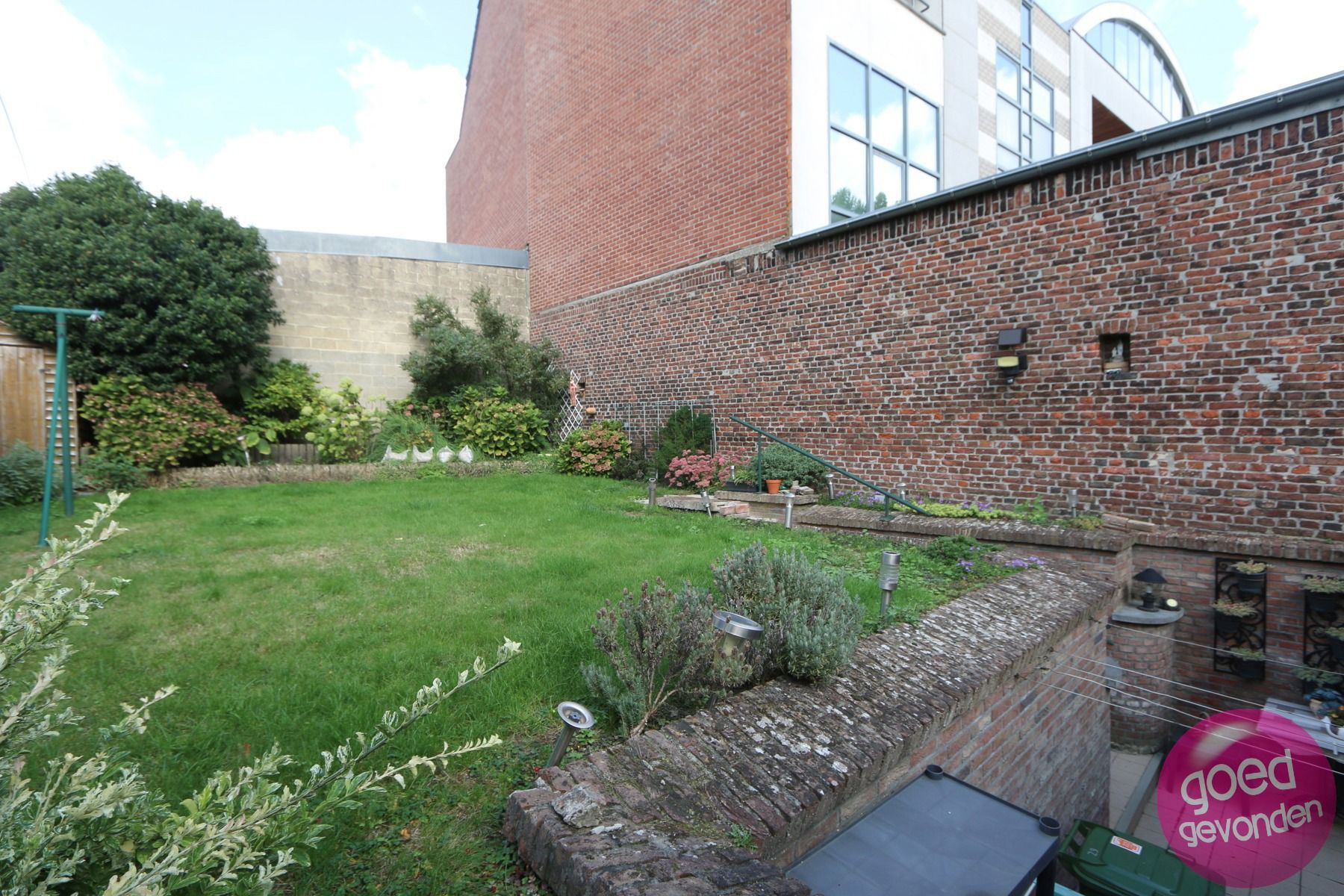 WONING - 3 SLK - 2 BDK - 2 LIVINGS - TUIN - TERRAS - CENTRUM foto 15