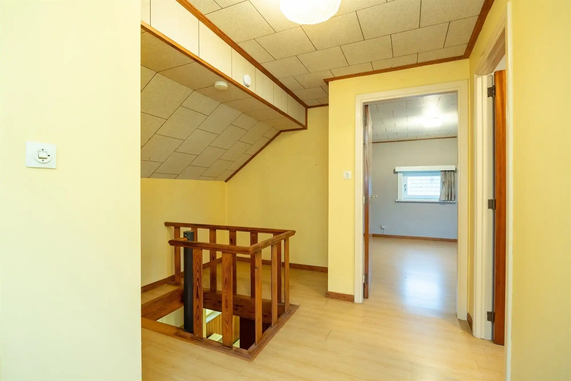 Open bebouwing op een perceel van 566m² foto 16