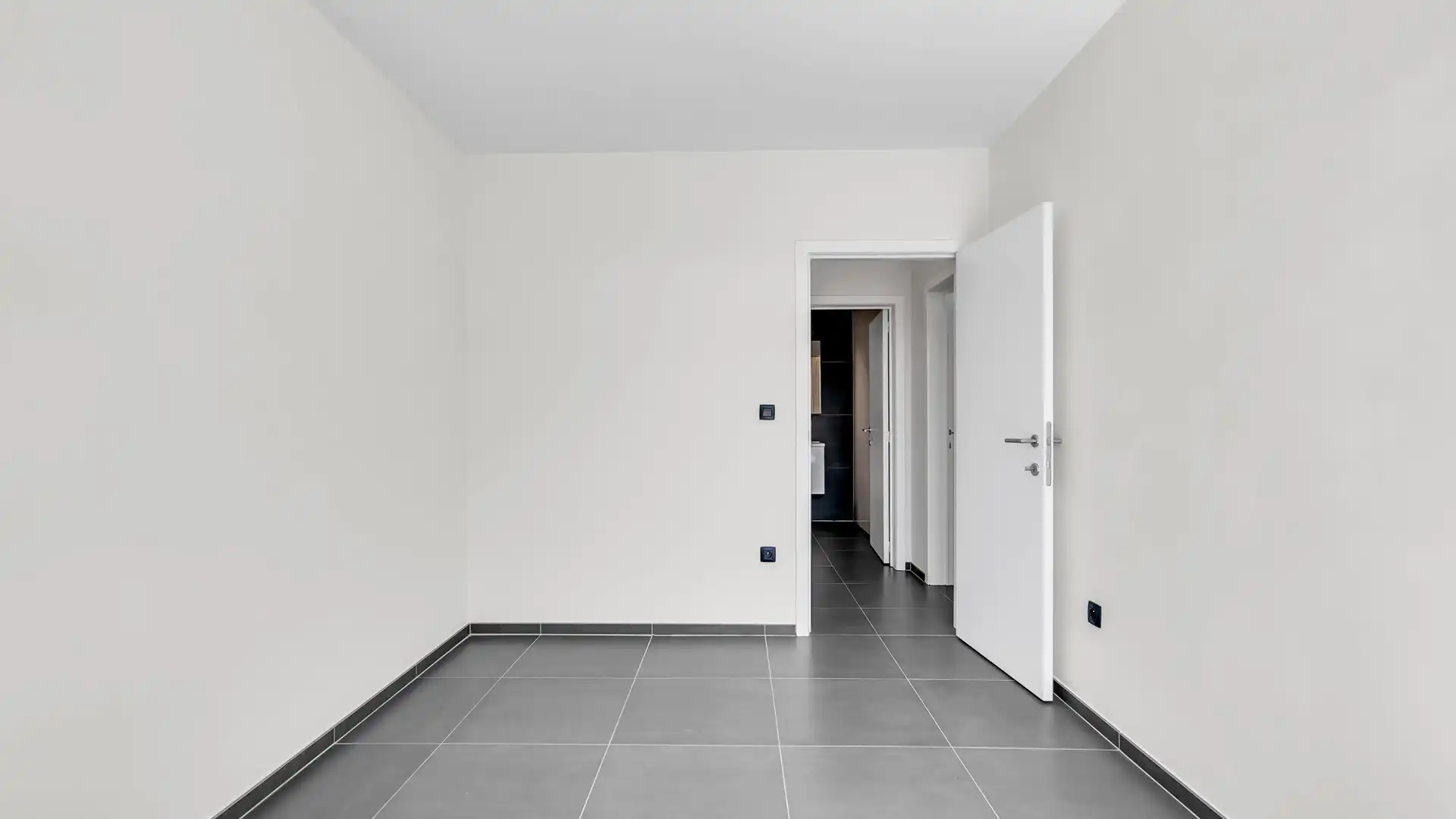 Energiezuinig gelijkvloers appartement met een ruim terras te Maasmechelen foto 10
