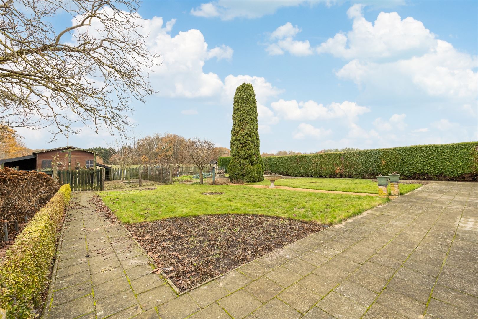 Bel-etagewoning in rustige, groene omgeving. foto 20