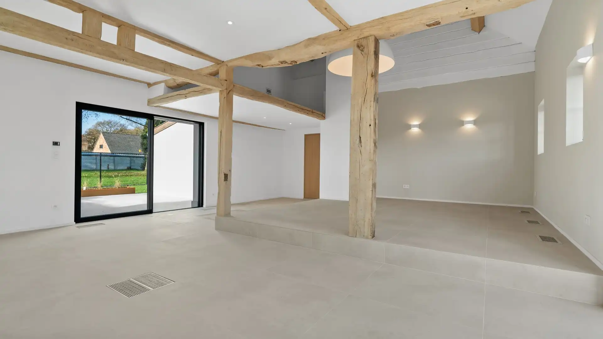 Exclusief hippisch eigendom met binnen- en buitenpiste, paardenstallen foto 39