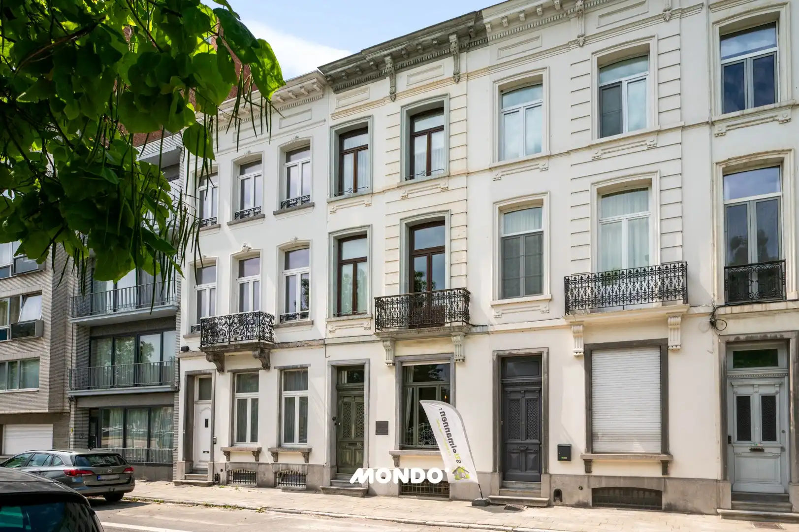 Karaktervol herenhuis met 4 slaapkamers! foto 2