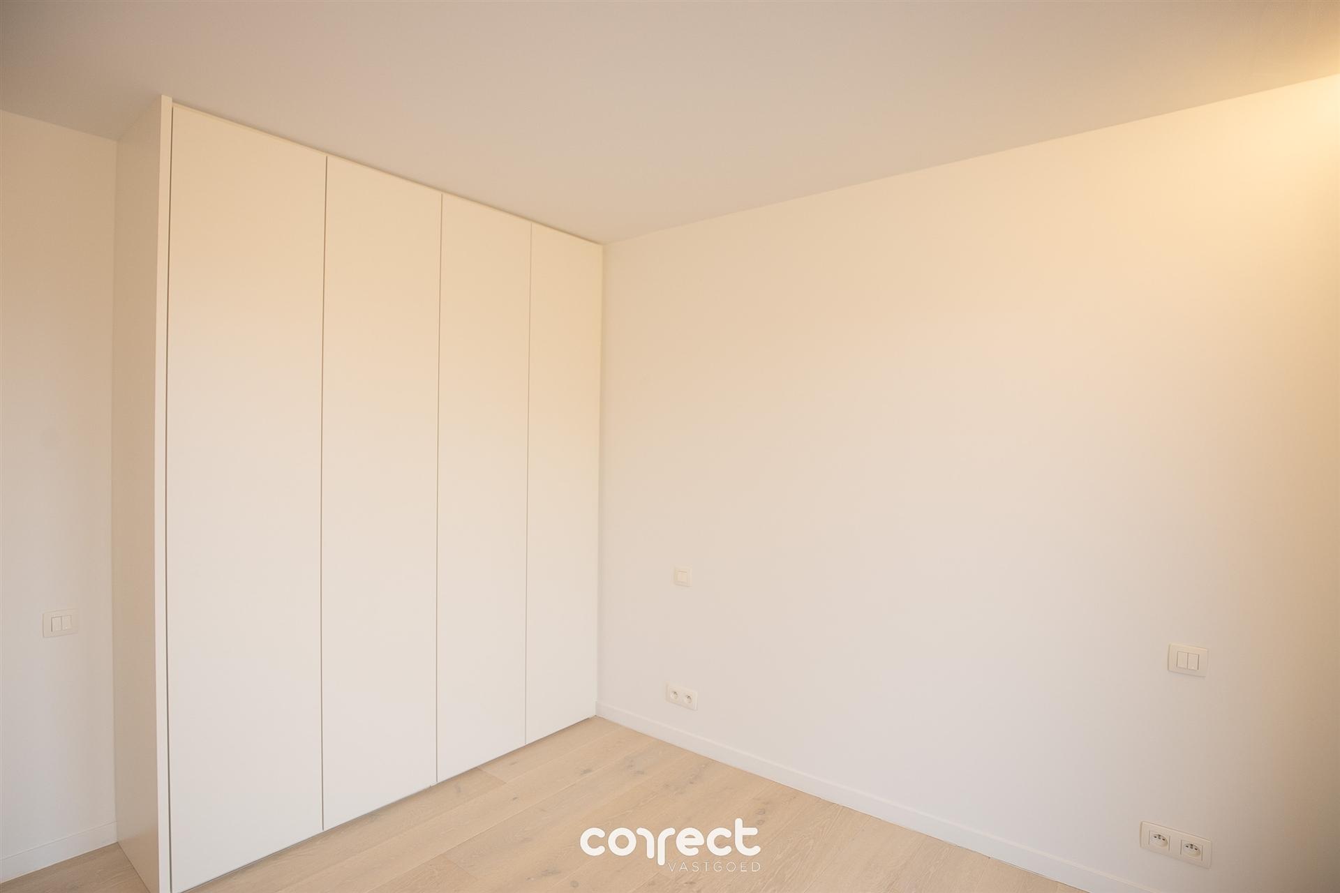 Uitzonderlijk penthouse op de rand van de Brugse binnenstad.  foto 9