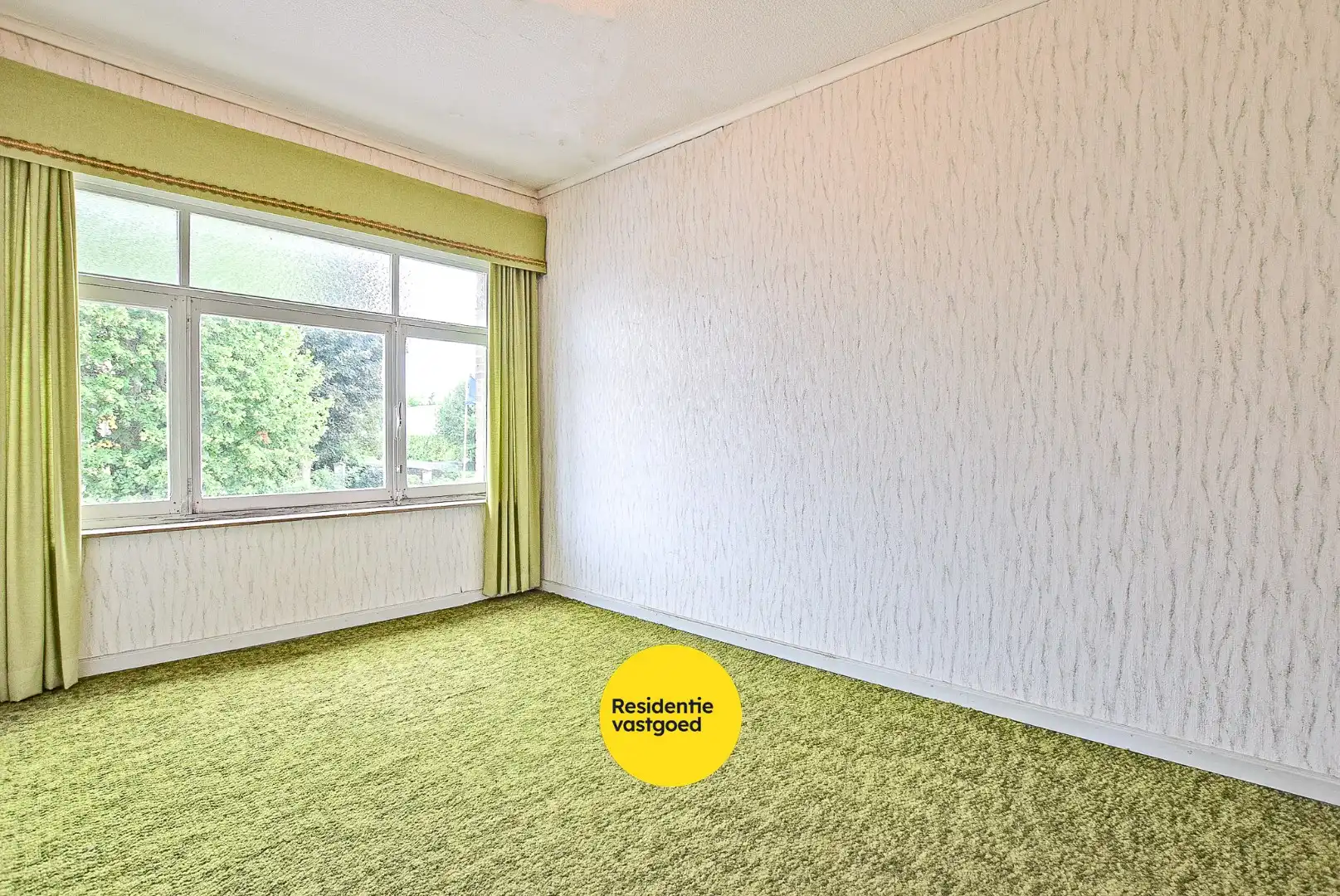 Zeer ruime te renoveren woning met statige gevel op 445 m² met zuid-west georiënteerde tuin. foto 14