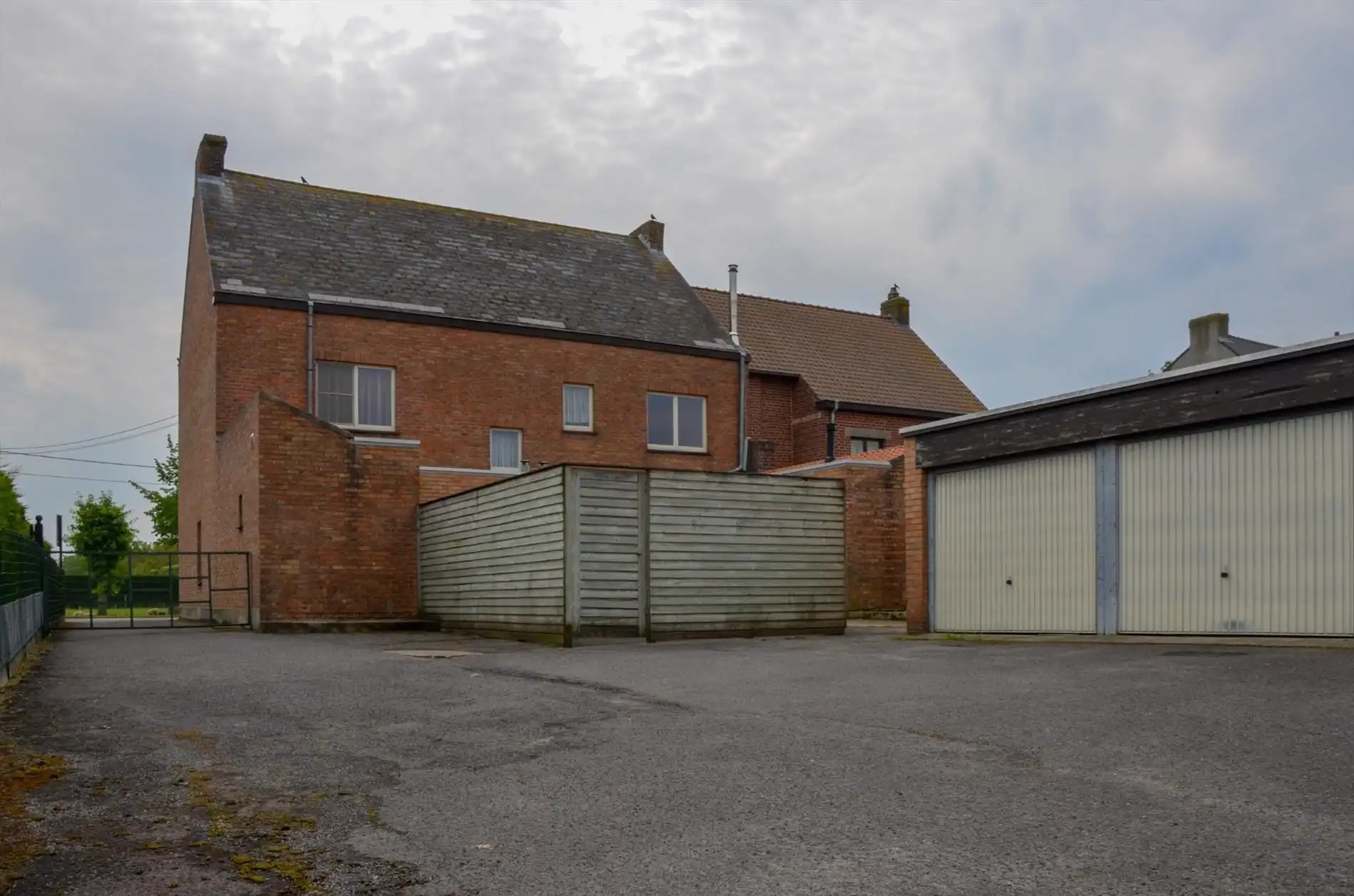 Woning met 3 slaapkamers en ruime stadskoer. foto 19