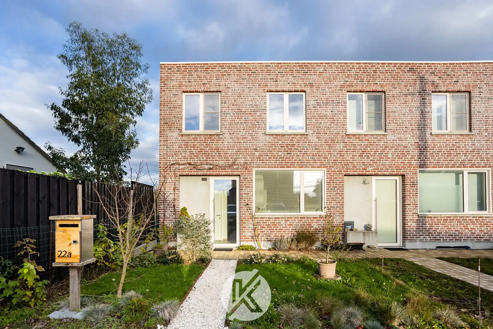 Recente nieuwbouwwoning met kwalitatieve afwerking foto 4