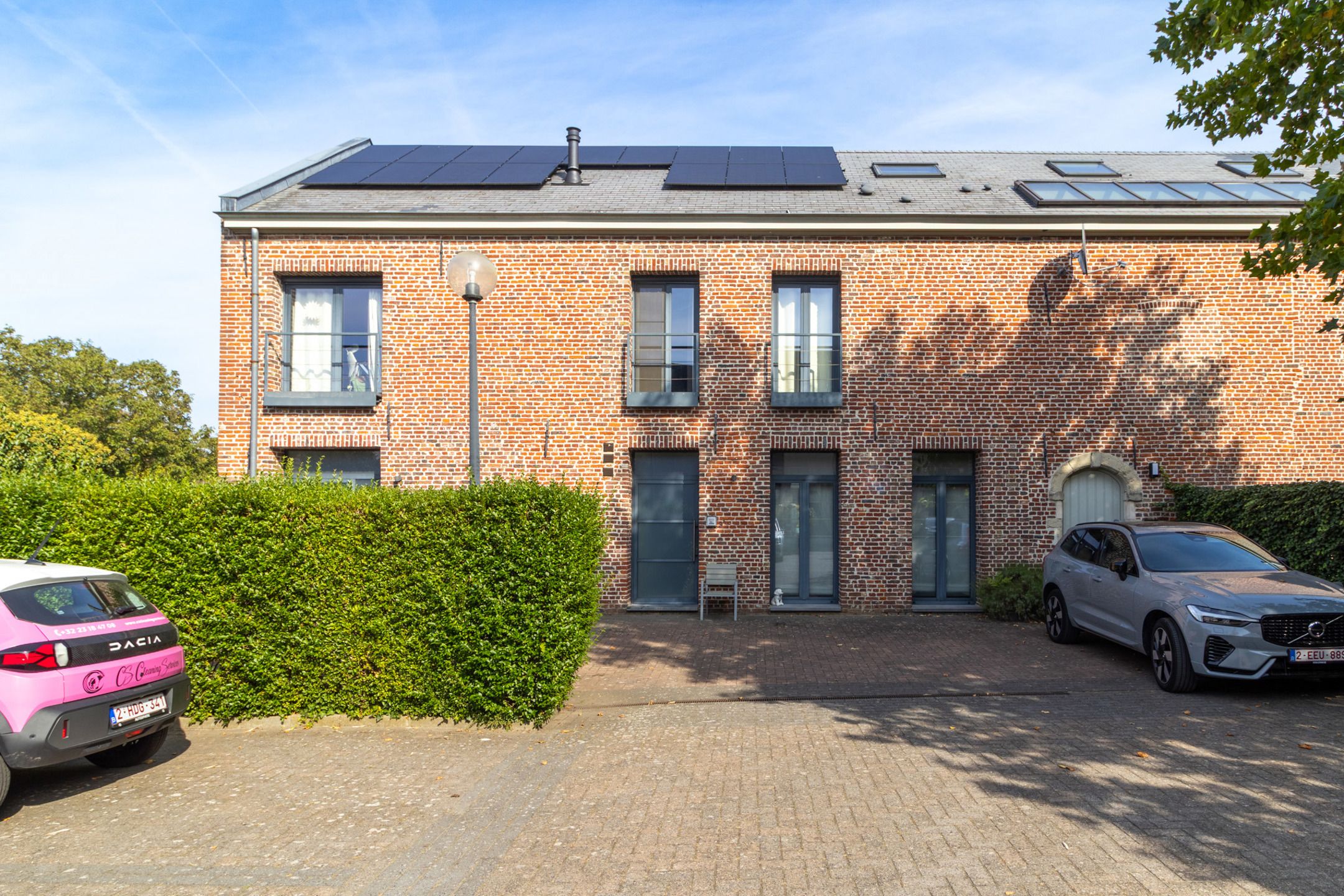 Appartement te koop foto {{pictureIndex}}