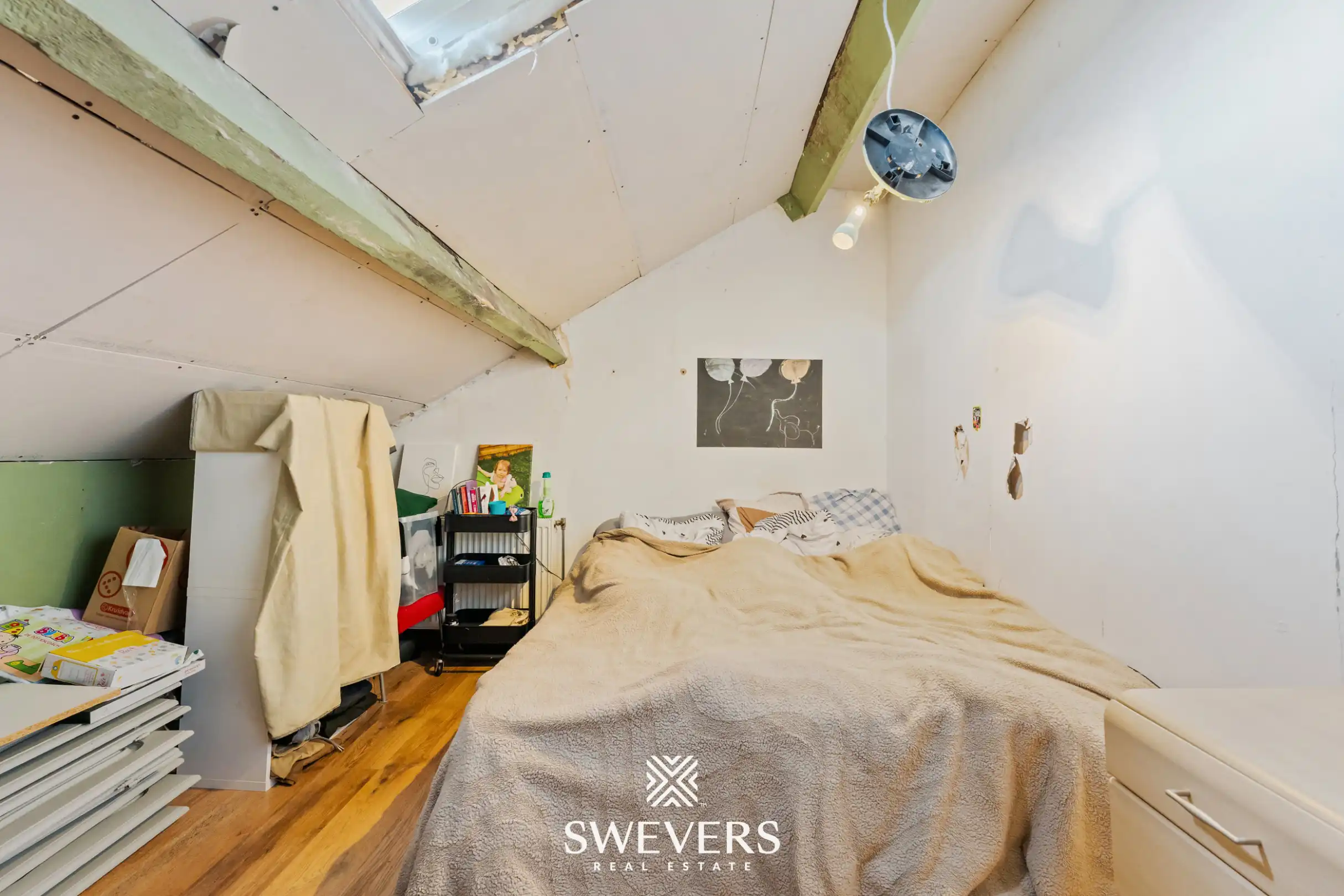Centraal gelegen woning met 4 slaapkamers en stadskoer in Hasselt foto 25