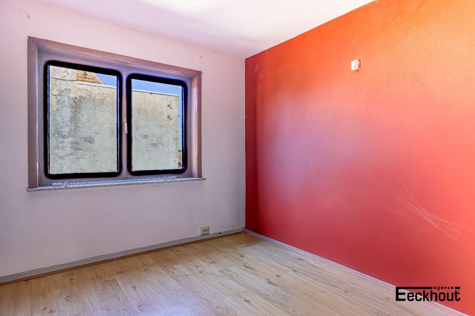 Knusse woning te Gistel met tuin, terras, garage en 3 slaapkamers foto 12