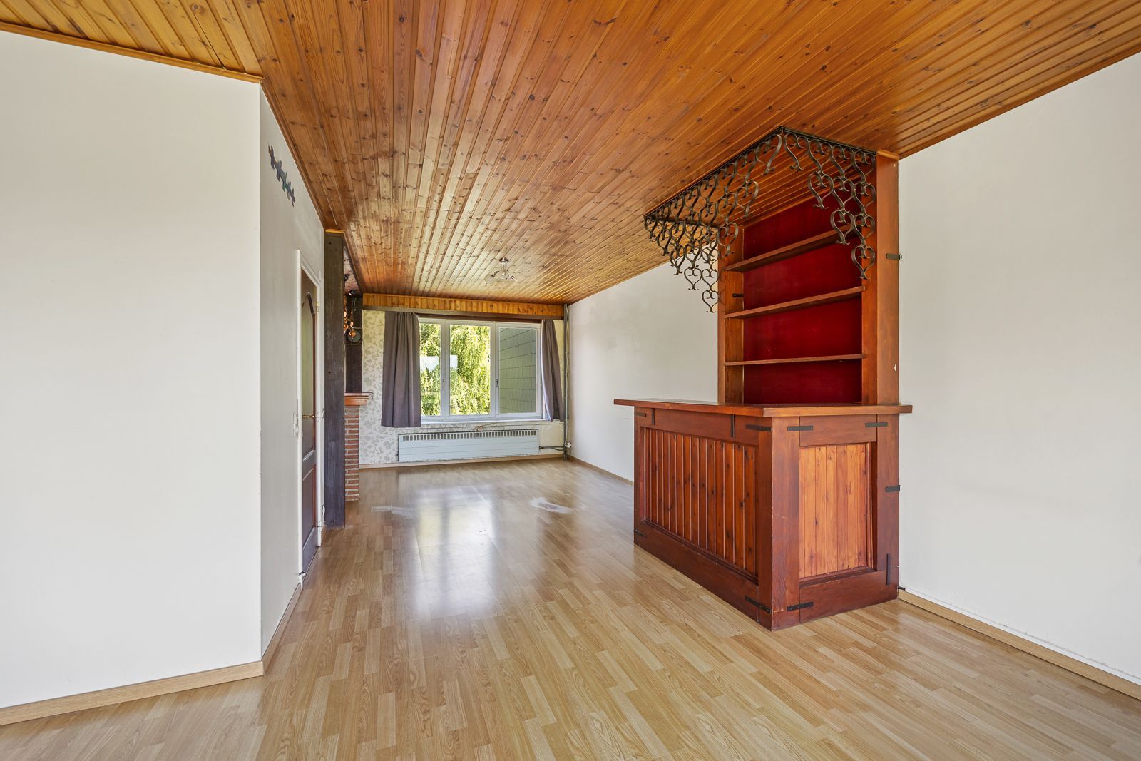 Te renoveren woning met potentieel in groene, rustige omgeving te Brasschaat! foto 7