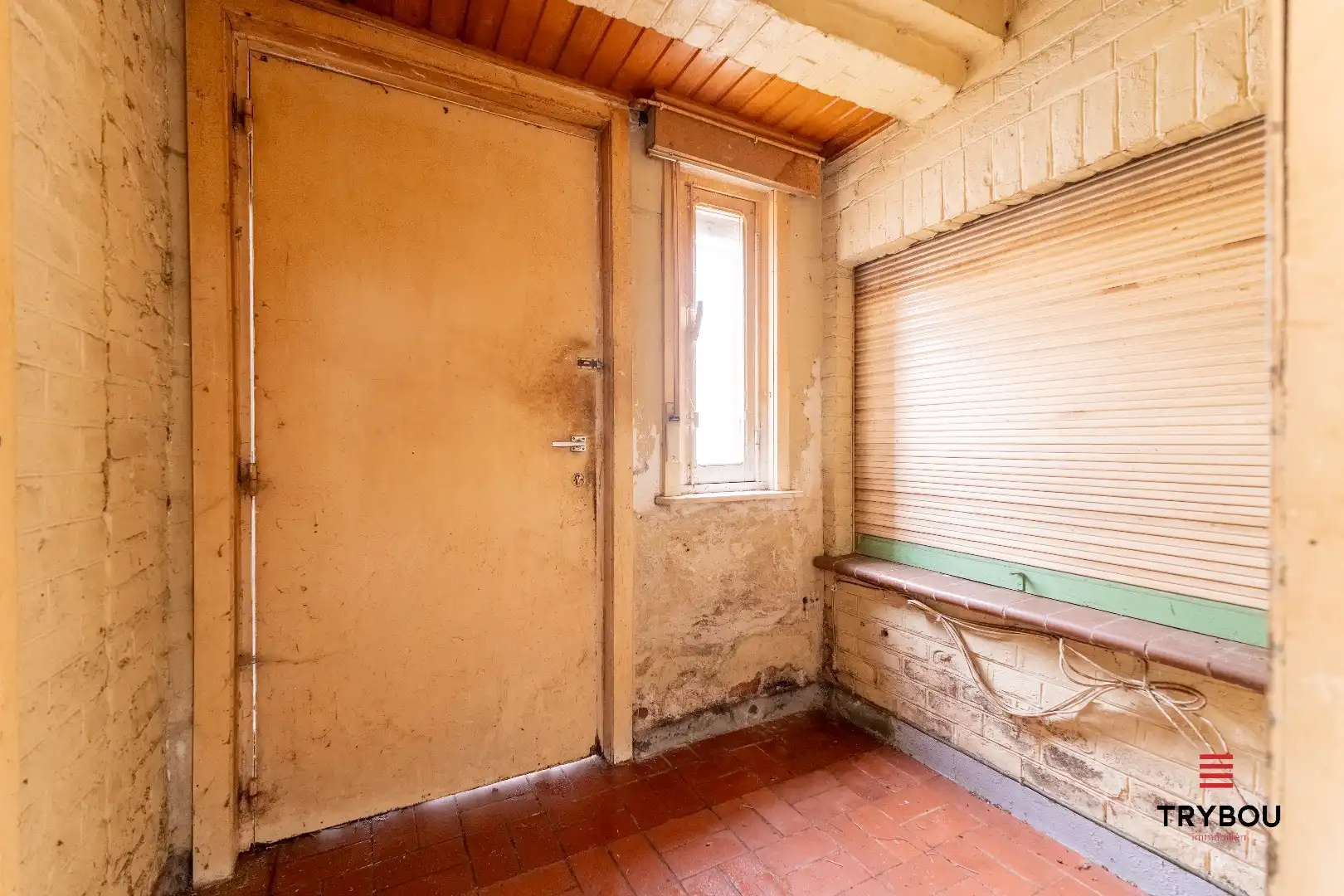 Te renoveren woning met bijgebouw en tuin in Houthulst foto 7