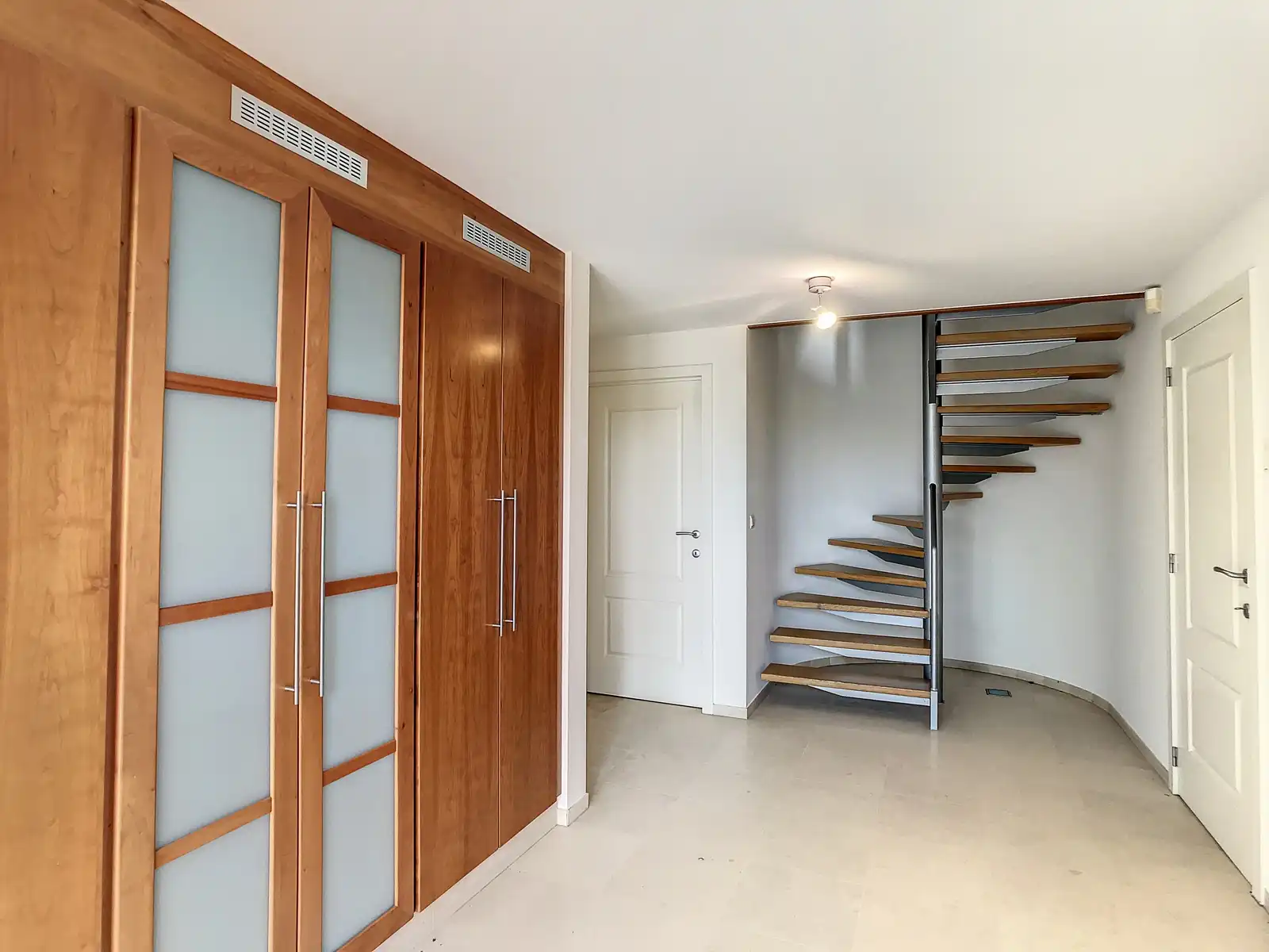 Villa te koop foto 12