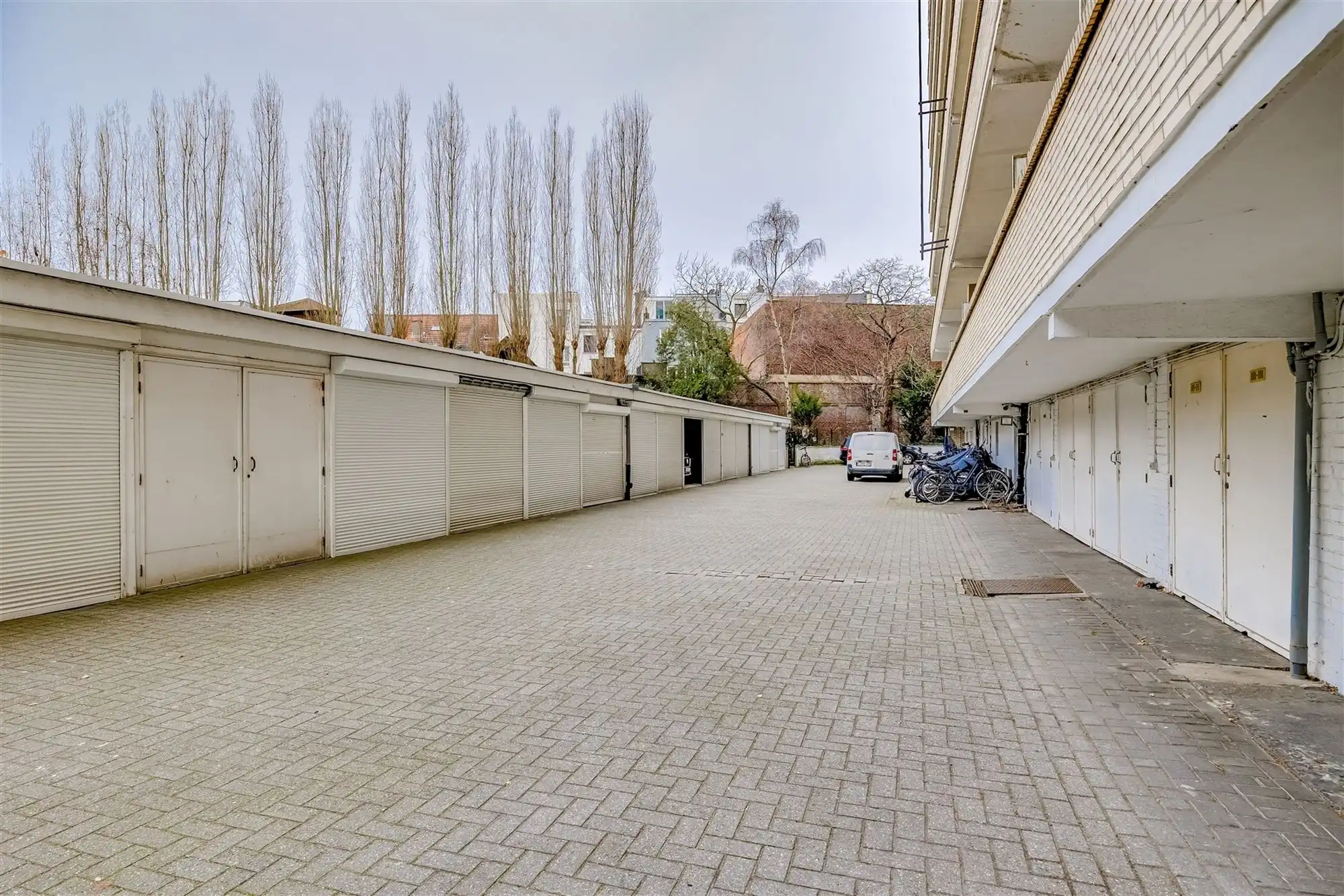 Appartement met 2 slaapkamers en terras. Parking mogelijk. foto 15