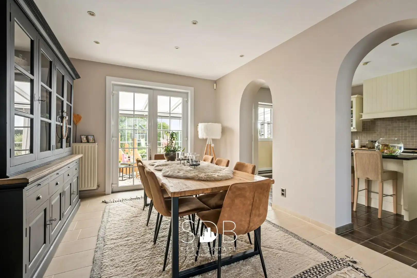 Prachtige landelijke hoeve woning met gezinstuin en graslanden op 1hectare foto 9