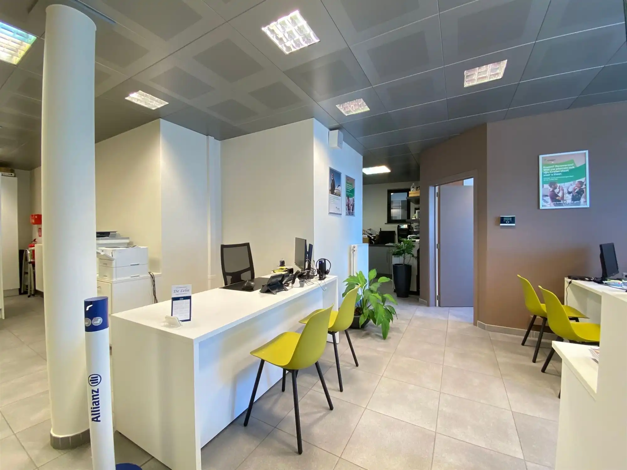 Commerciële ruimte met verschillende eenheden foto 4