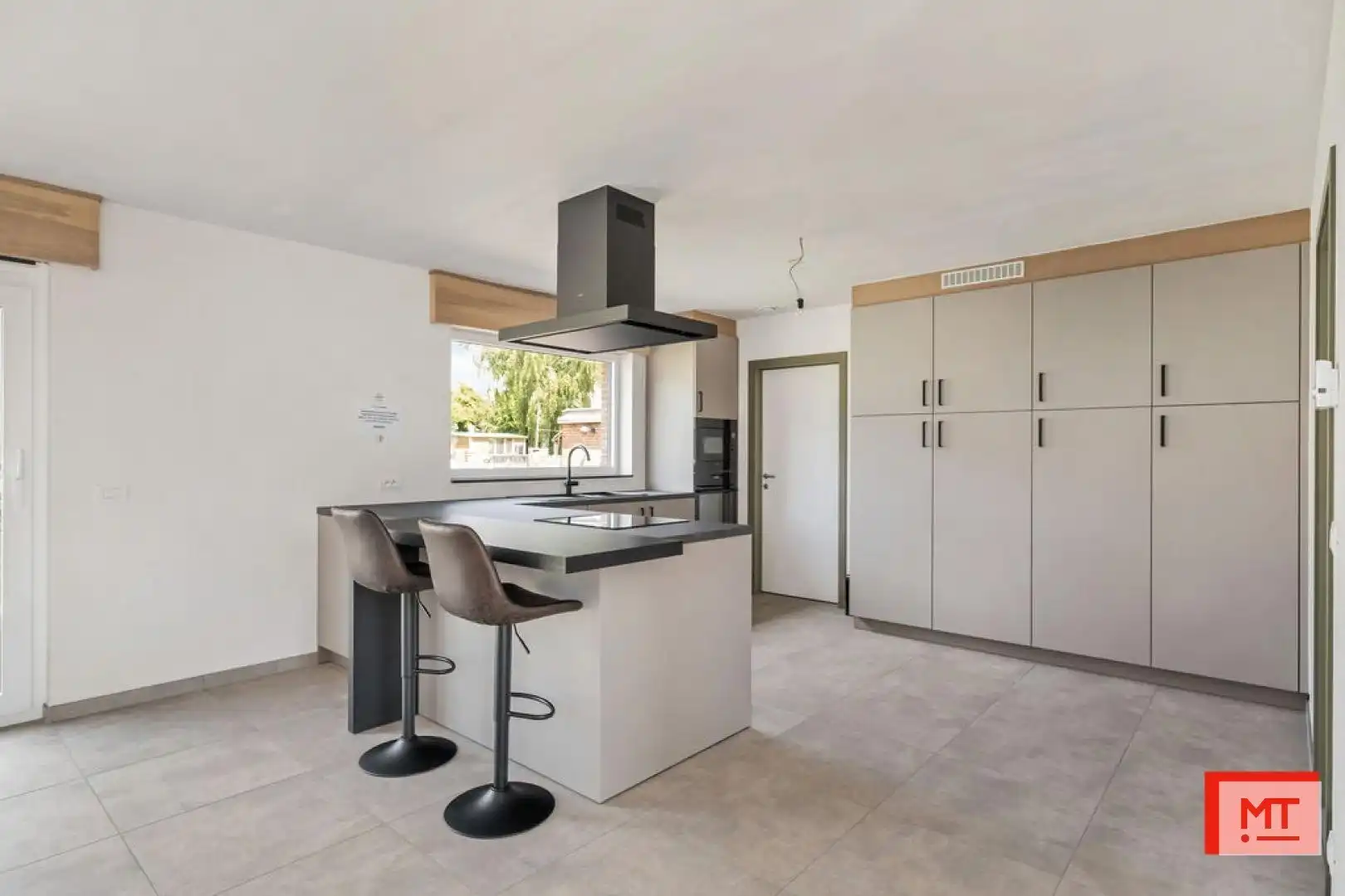 Halfopen nieuwbouwwoningen op een rustige locatie in Wervik foto 6