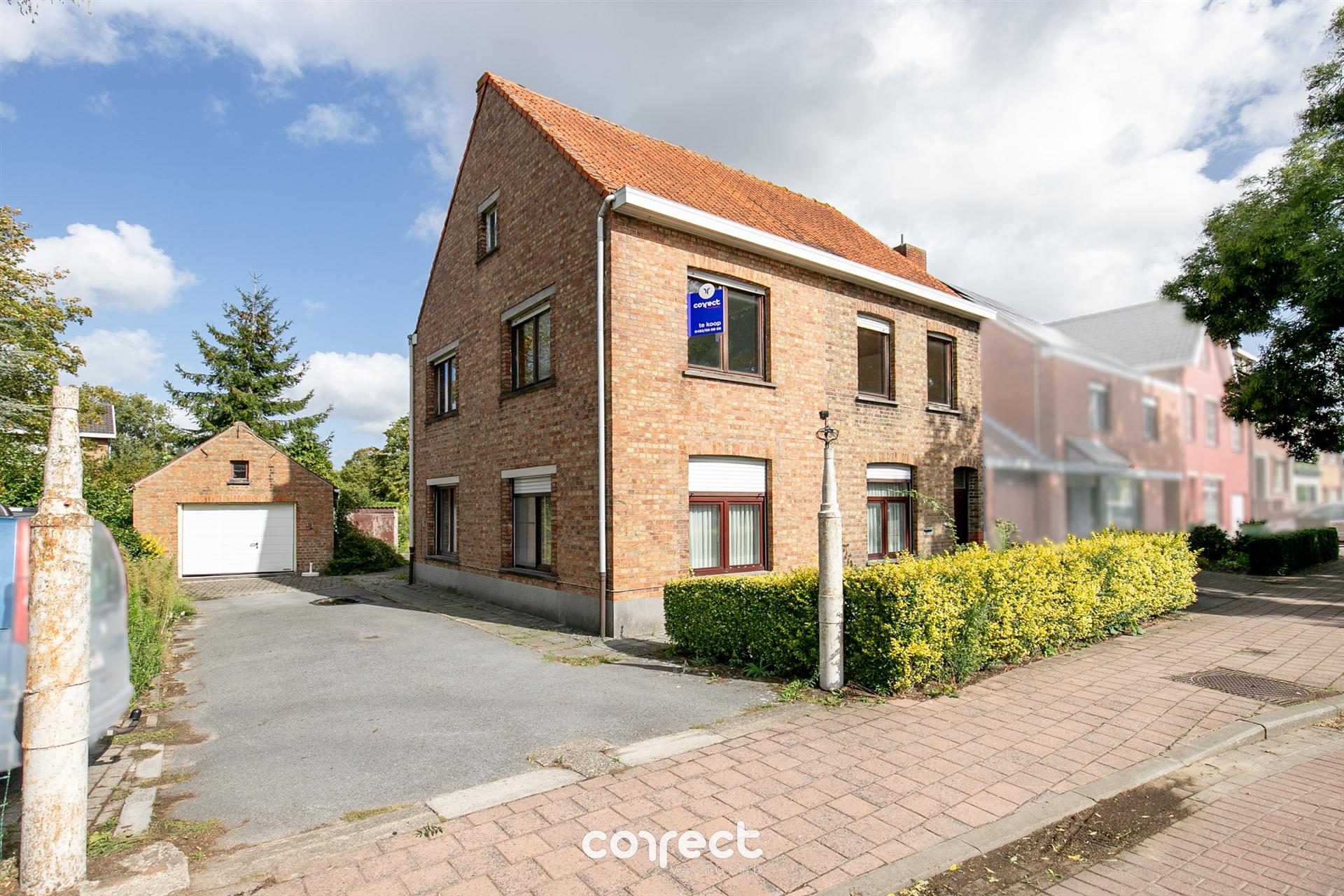 Renovatieproject op ruim perceel in Sint-Michiels foto 17