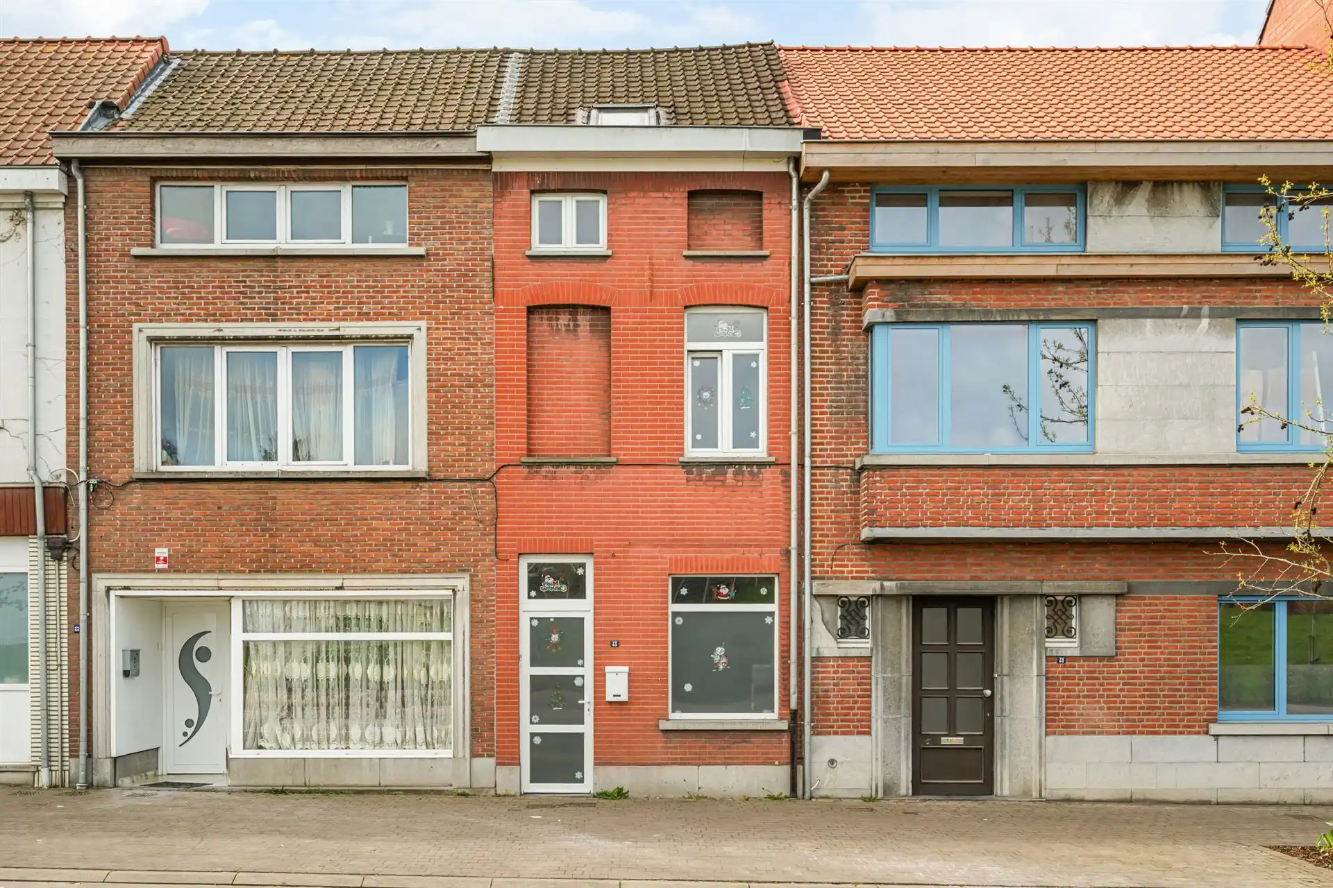 Centraal gelegen instapklare woning met 3 slpk & grote tuin foto 4