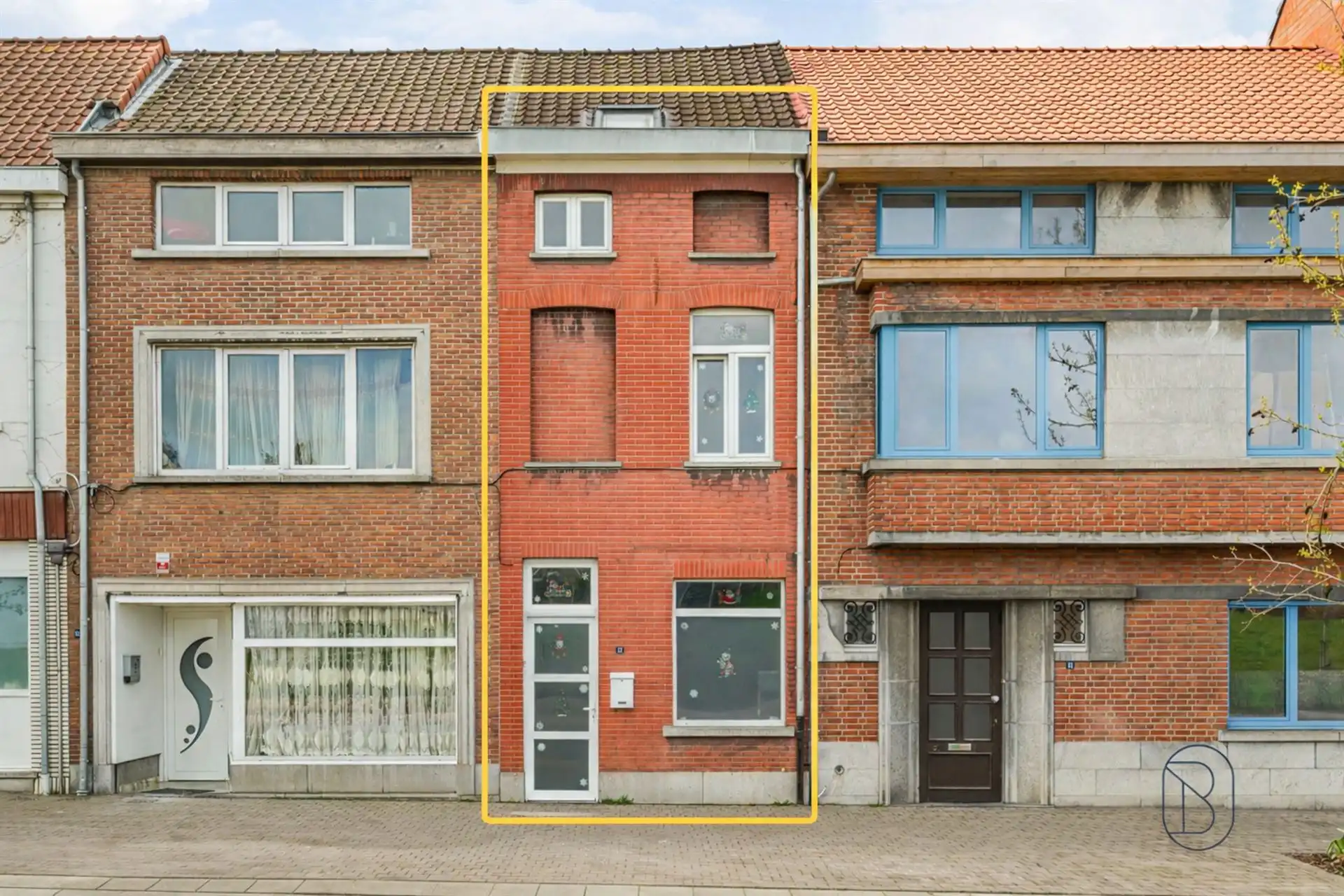 Centraal gelegen instapklare woning met 3 slpk & grote tuin foto 4