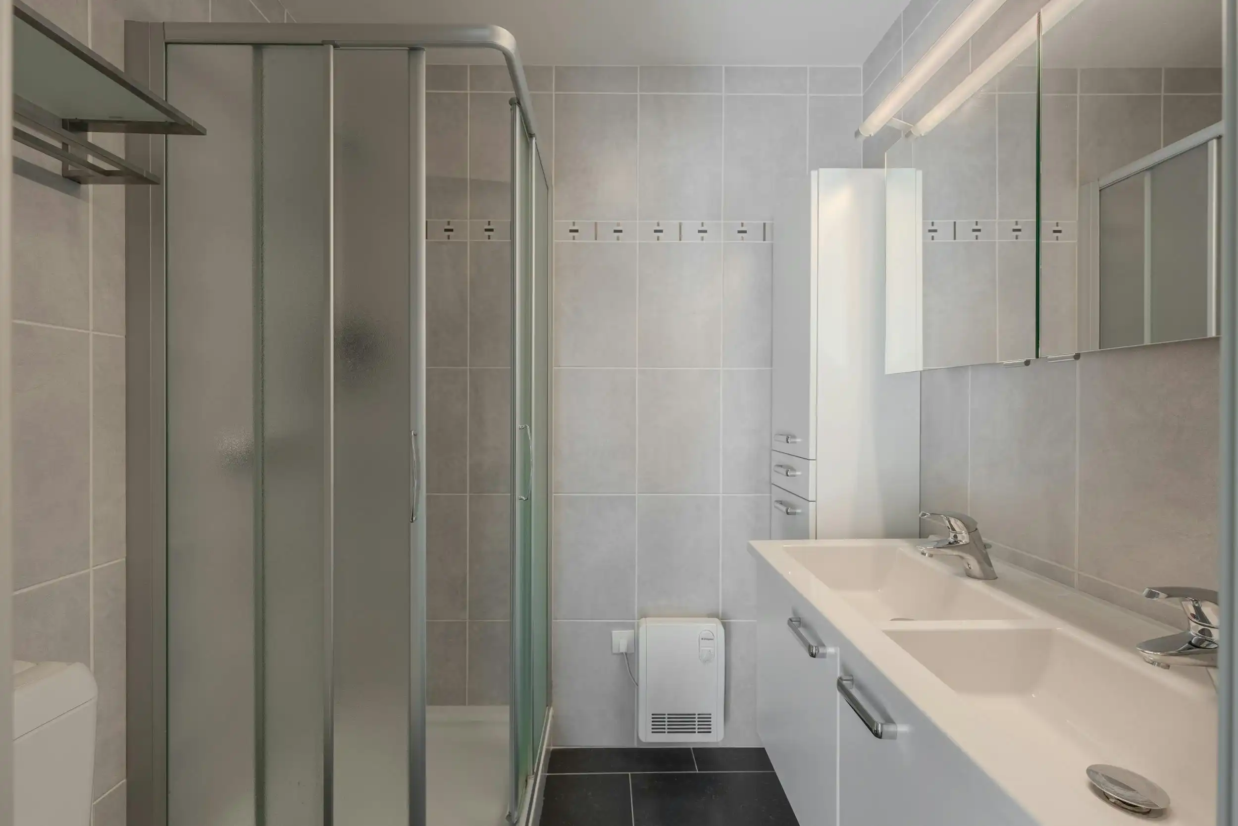 Lichtrijk hoekappartement met twee slaapkamers in het centrum! foto 15