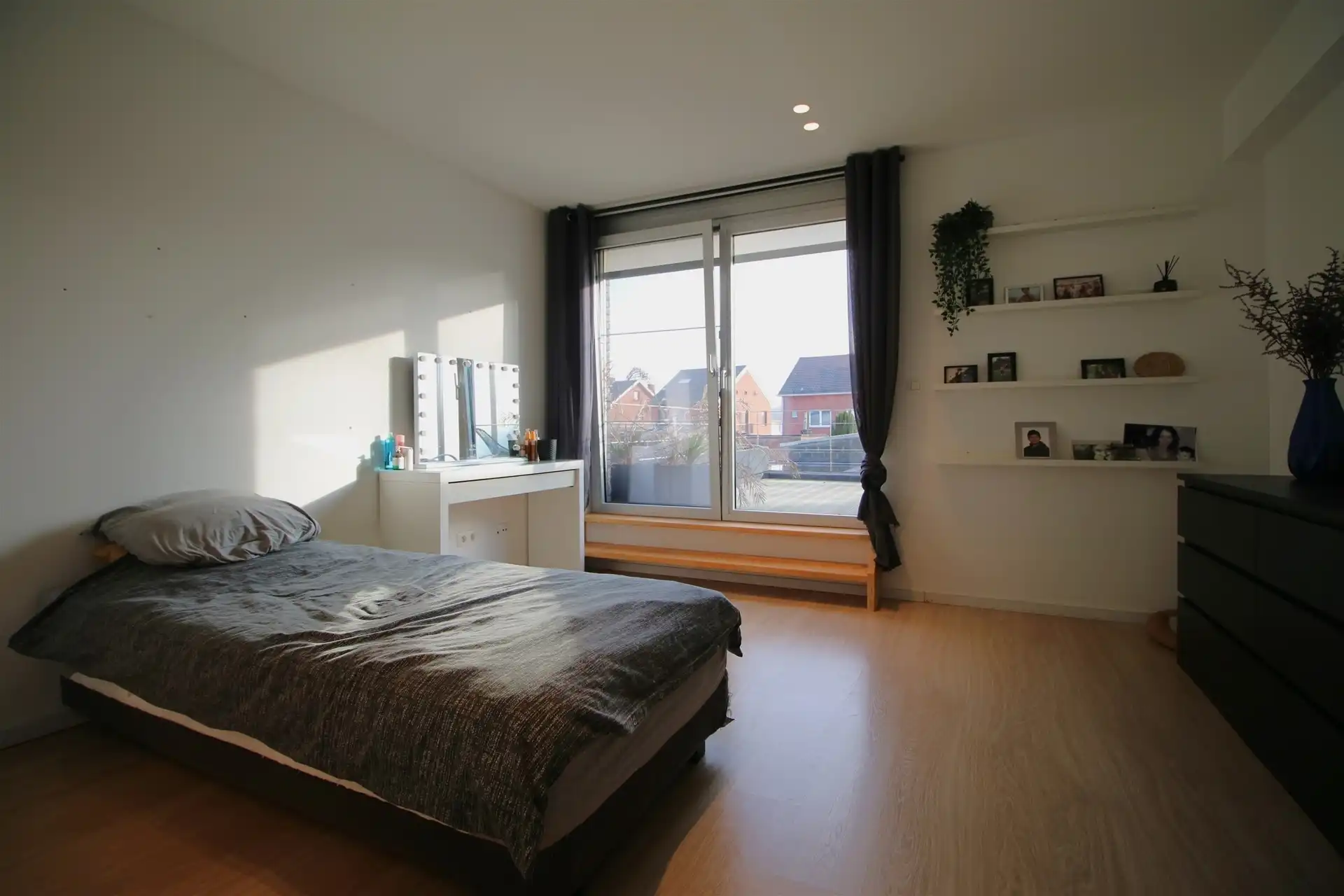 Recente woning 2 slpk, tuin & garage foto 15