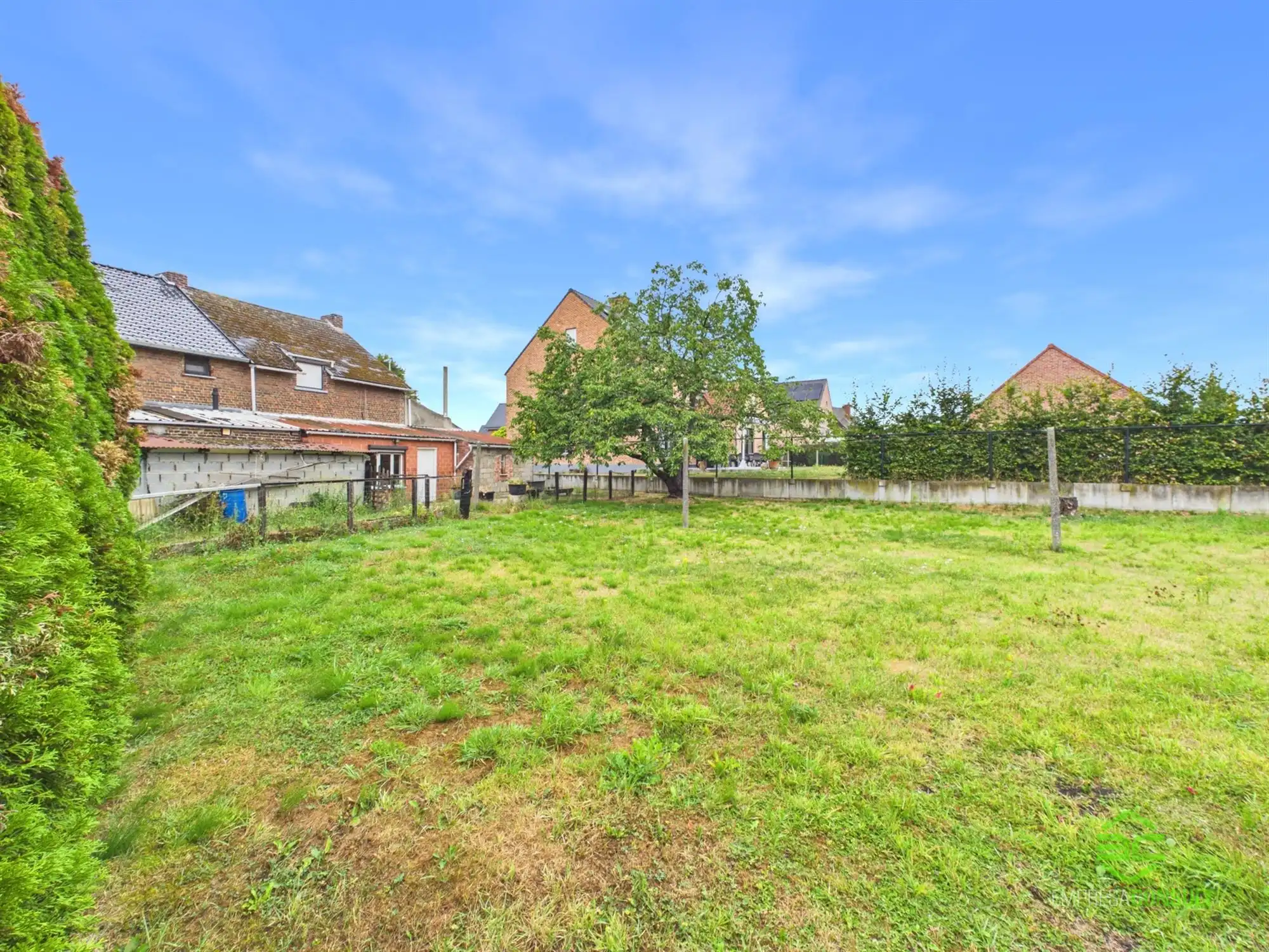 Centraal gelegen te renoveren woning in Kortenbos! foto 26