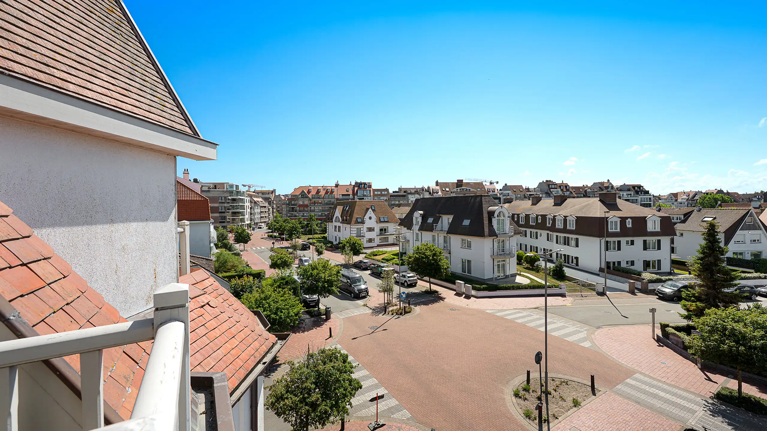 Luxueus duplexappartement met het woongevoel van een villa foto 22