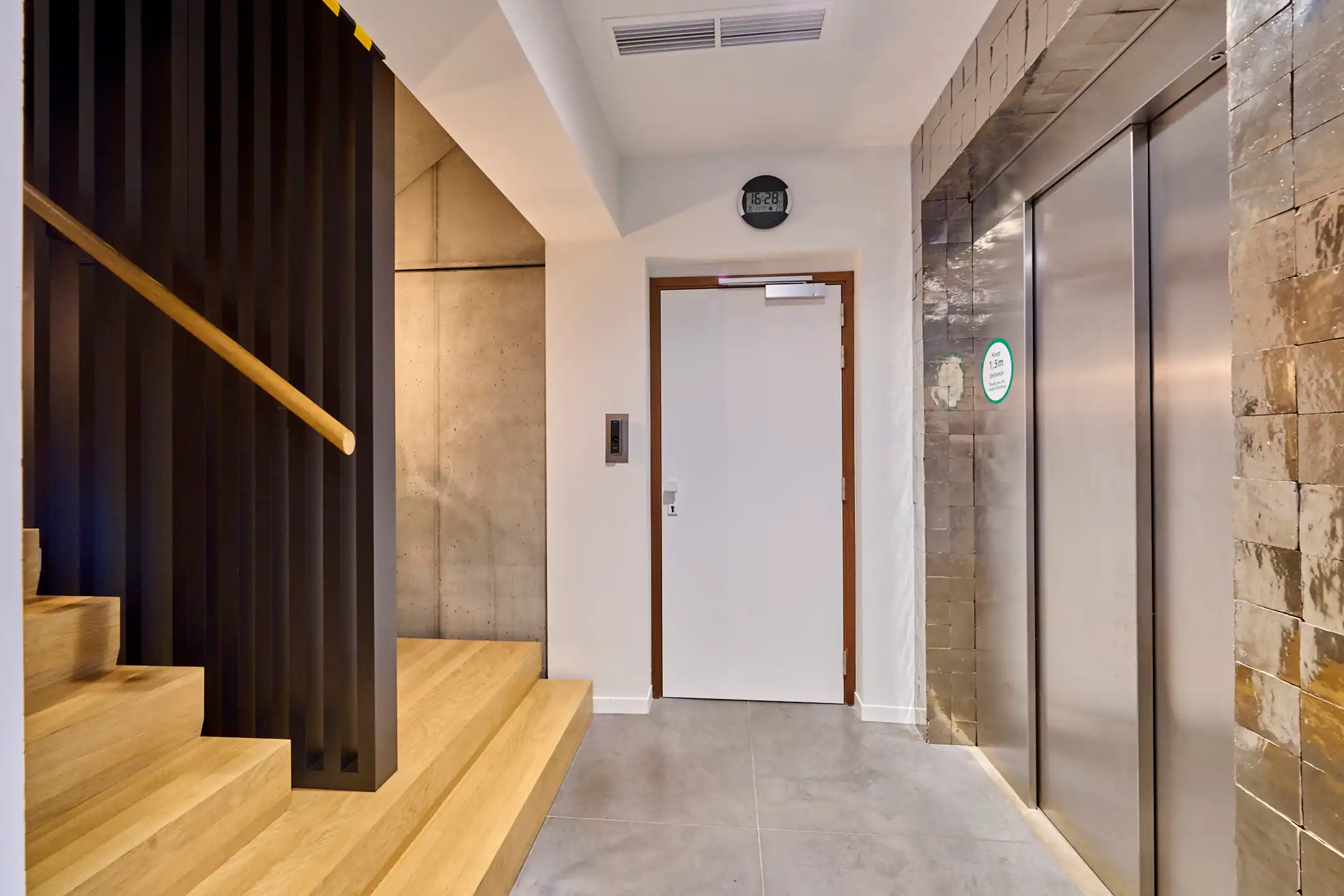 Kantoor te huur foto 21