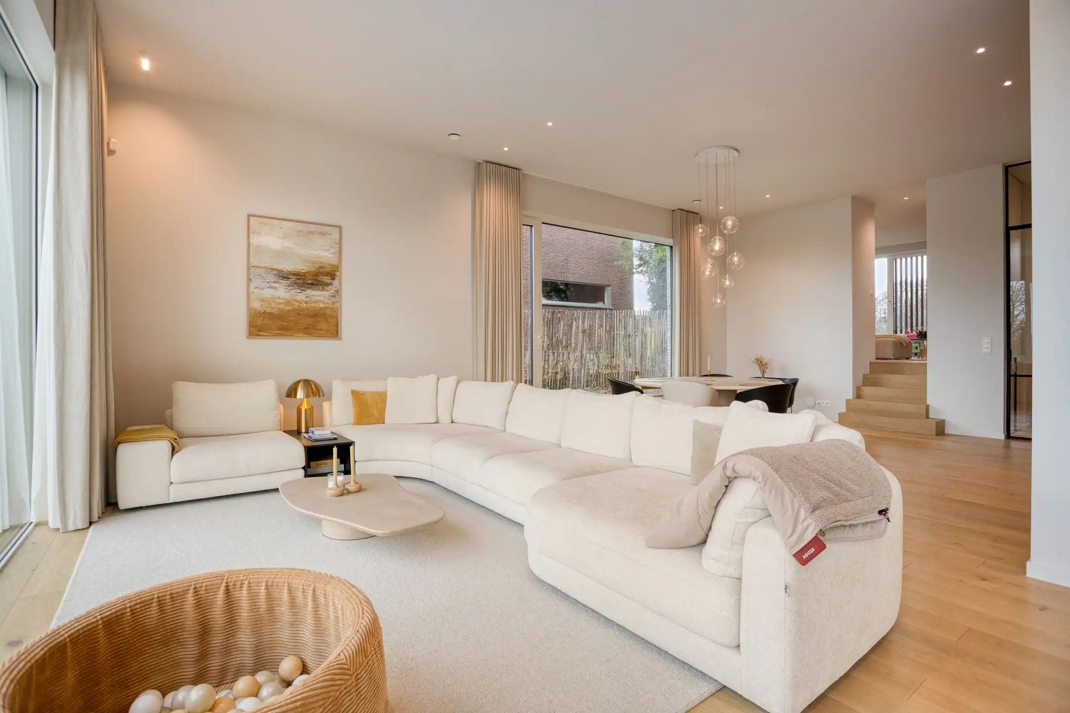 Stijlvolle villa: Landelijk wonen met open vergezichten foto 7