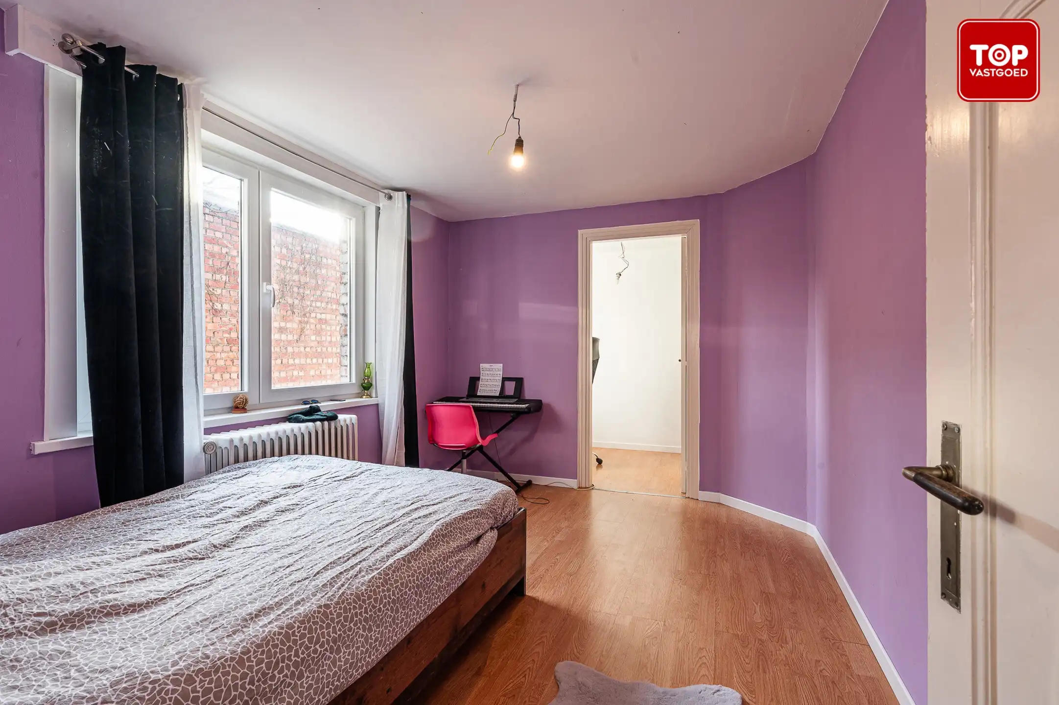 Gezinswoning te koop in hartje Deinze foto 13