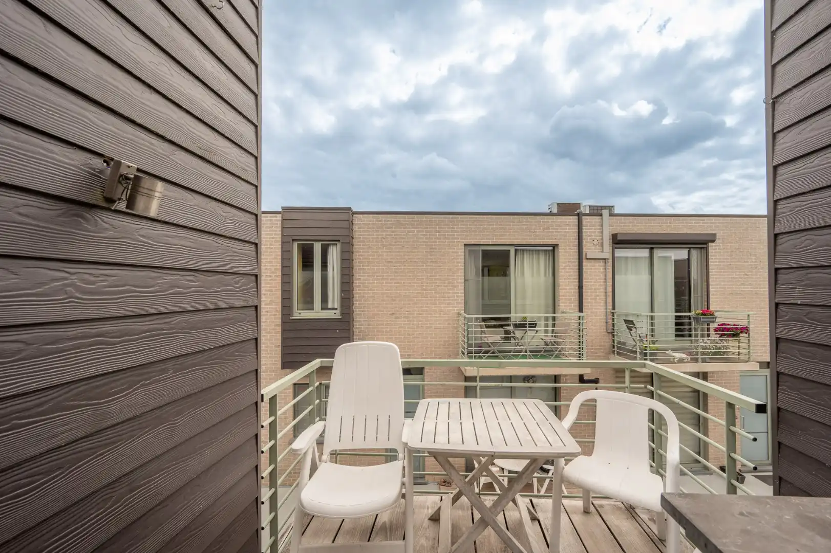 Rustig gelegen appartement met terras te Oedelem foto 6