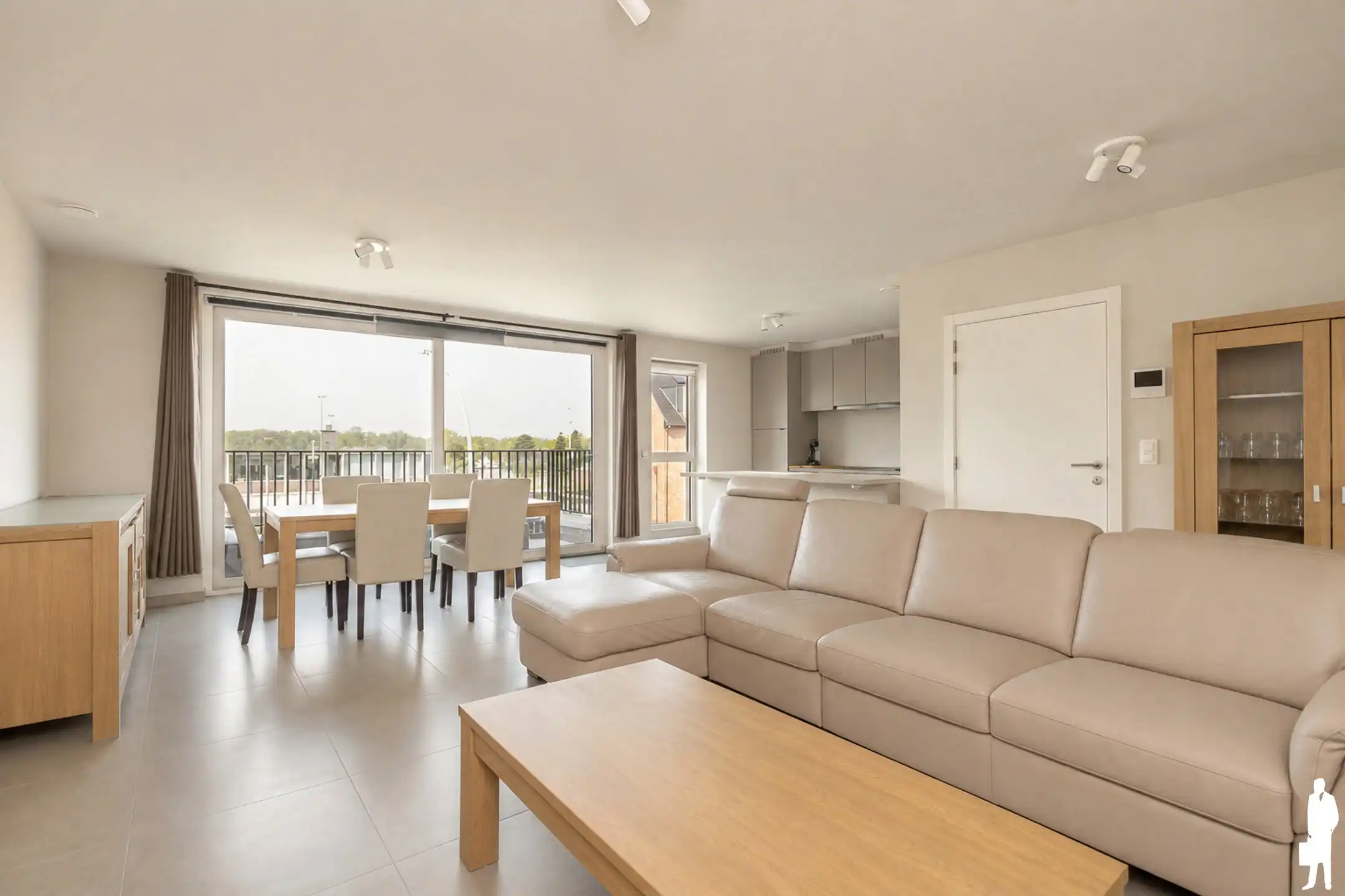 Recent 2-slpk appartement met terras en garage – EPC A+ foto {{pictureIndex}}