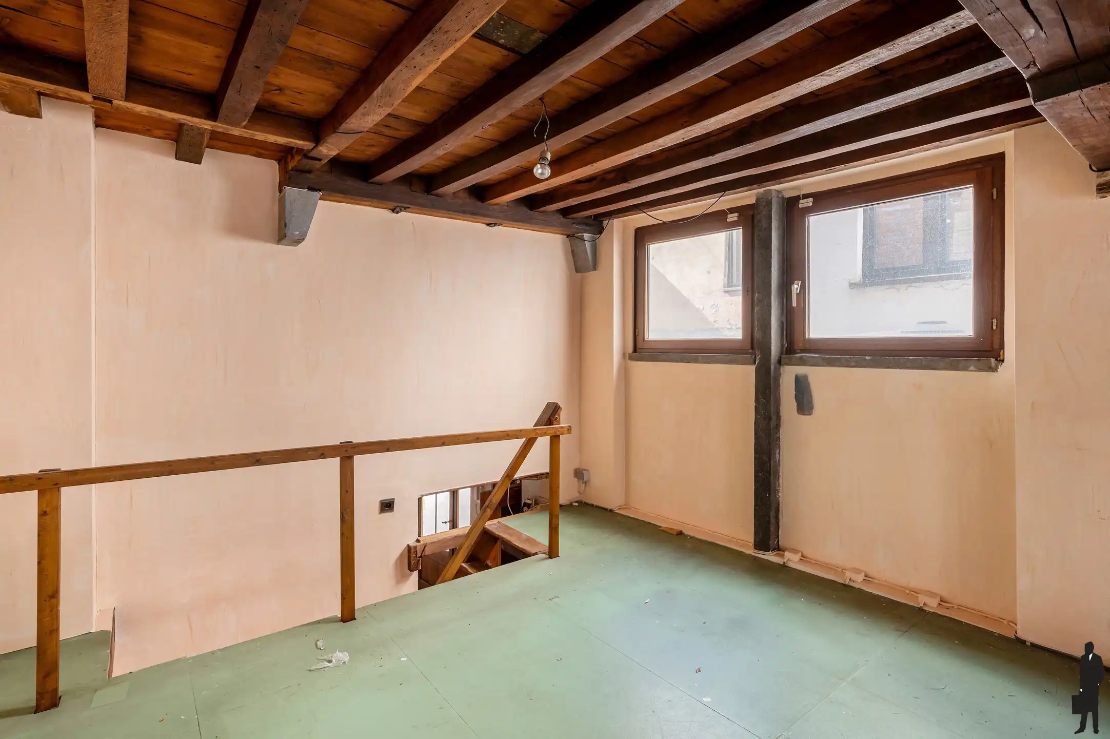 Karakterwoning met atelier en terras foto 9