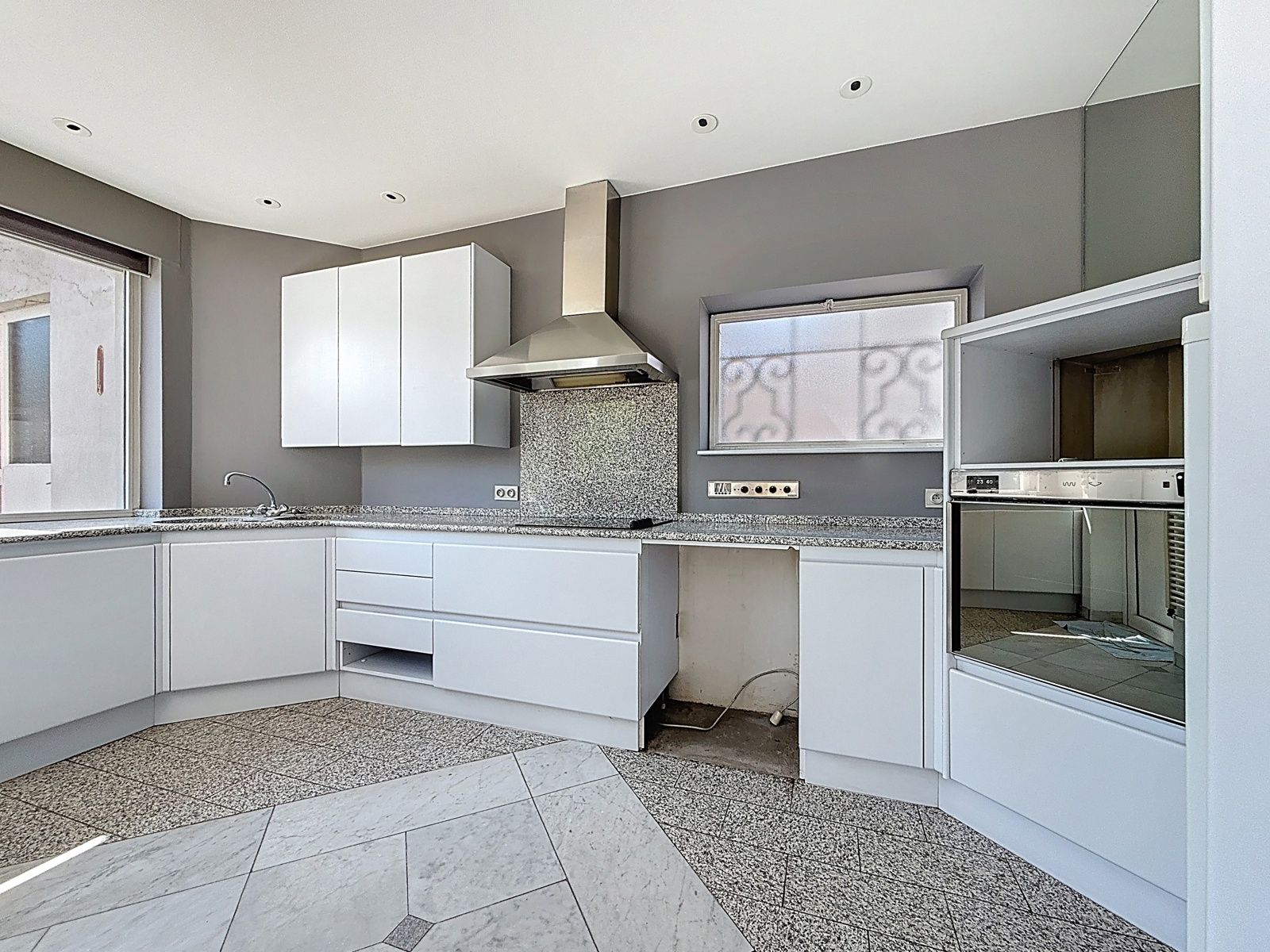 Statige Burgerwoning & Tuin Centrum; met Hoge Visibiliteit foto 5
