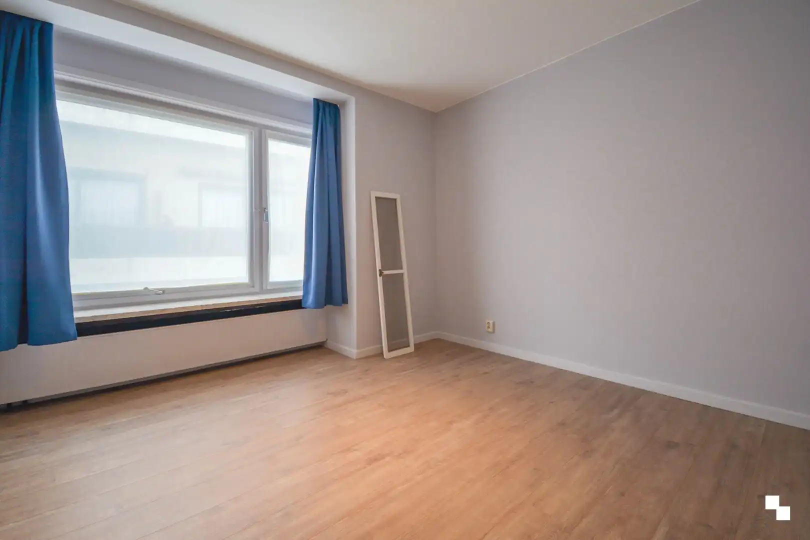 Ruime bel-etagewoning in hartje Izegem foto 16