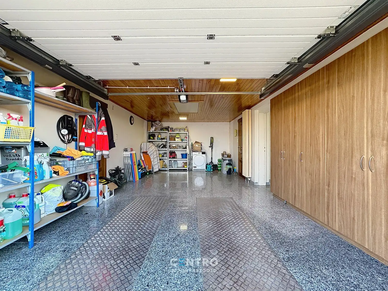 Woning met magazijn op interessante ligging te Gistel! foto 23