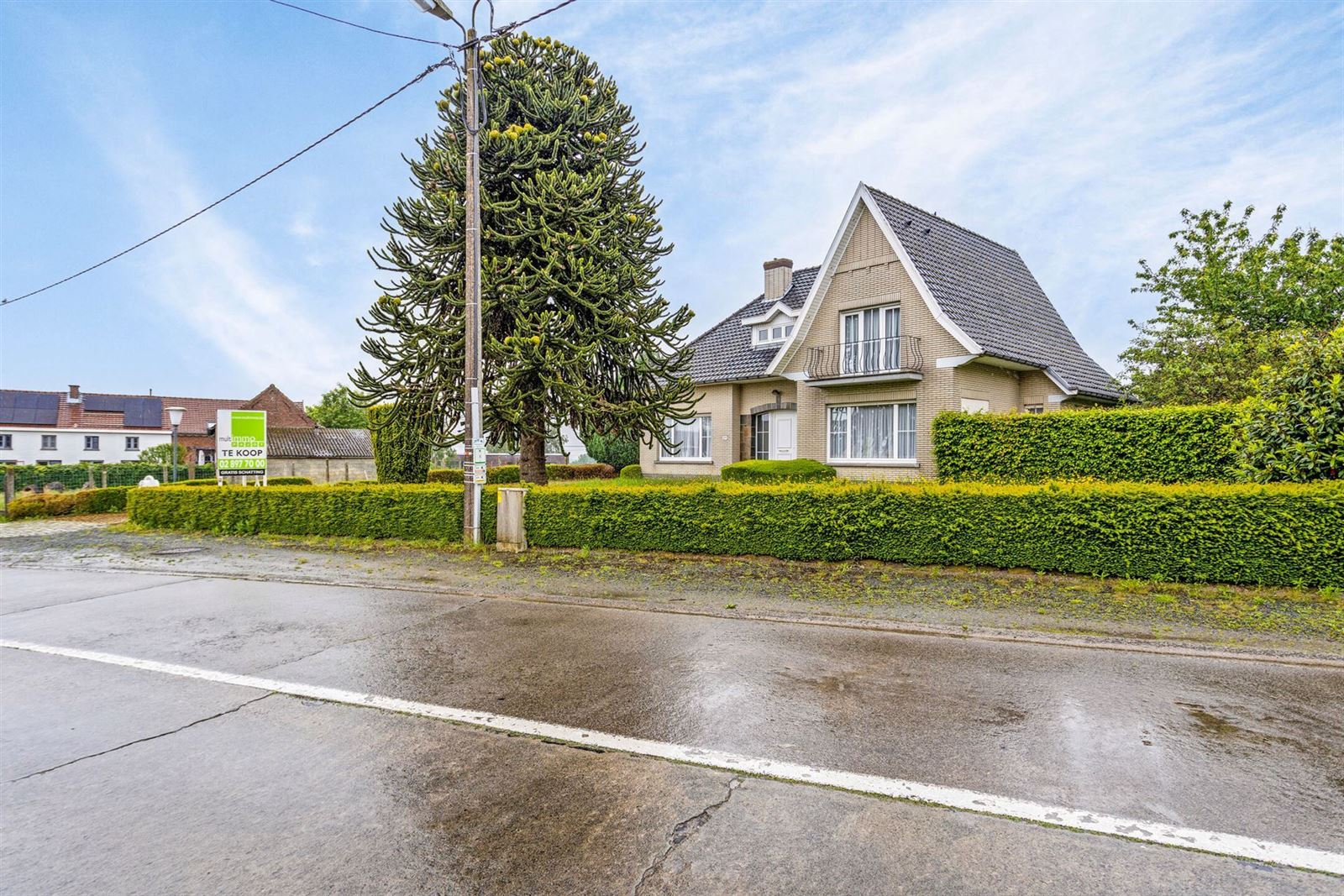 4-gevel woning met 3 slaapkamers en grote tuin te Vollezele  foto 2