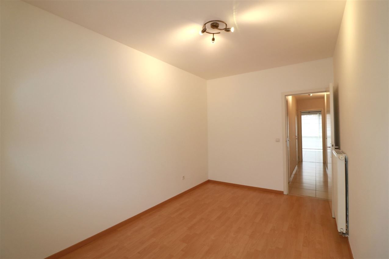 Gunstig gelegen, gelijkvloers appartement met 2 slpk. en terras foto 20
