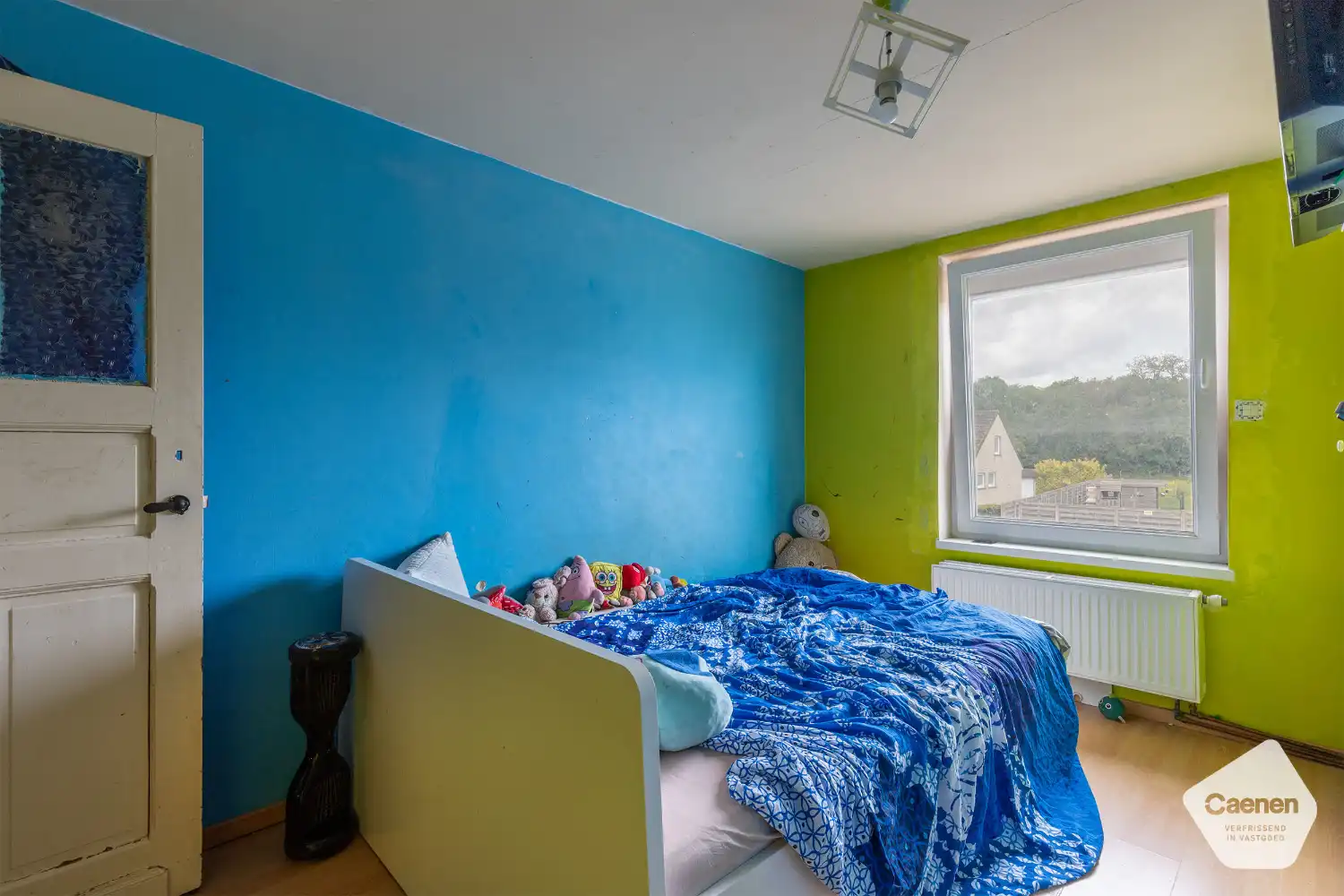 Ruime half-open woning met 4 slaapkamers, muziekstudio/hobbyruimte, garage en leuke tuin foto 14
