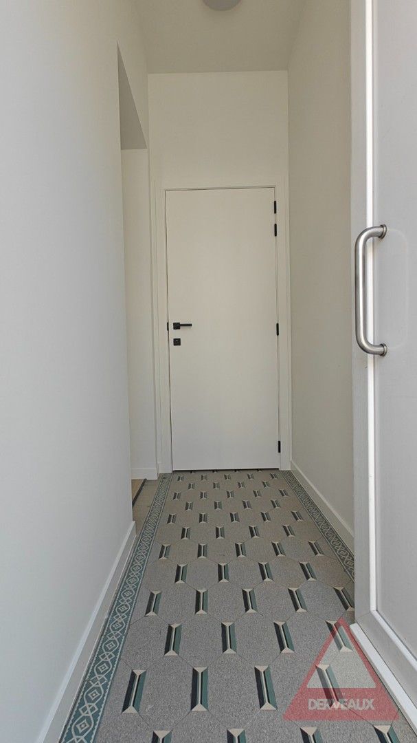 Moorslede – Instapklare, volledig gerenoveerde woning met gezellige tuin foto 2