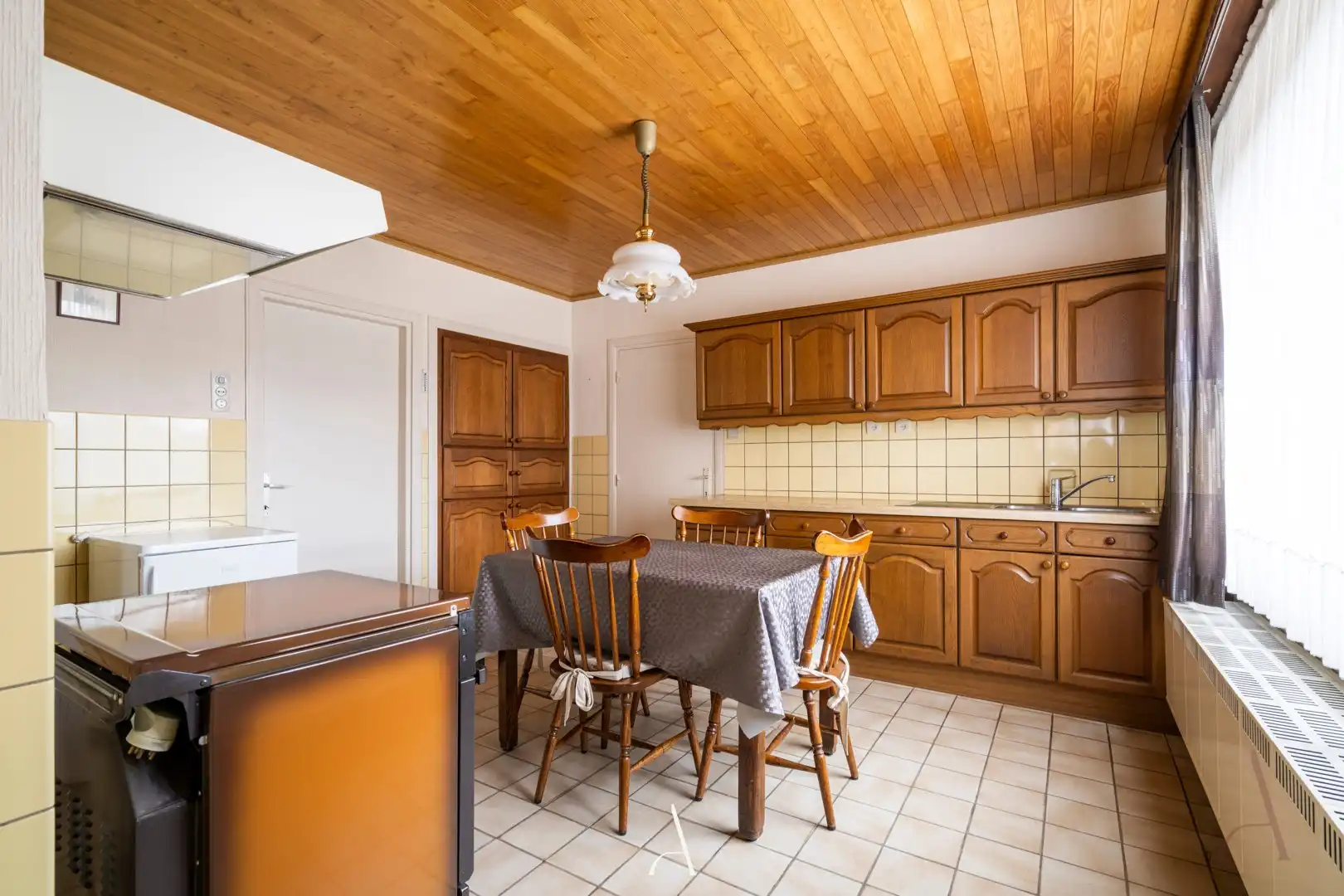Rustig gelegen bungalow op 1.413 m² aan de rand van natuurgebied Bergerven foto 6